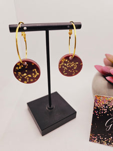 1818 Burgundy with Gold Crushed Glass Resin Hoop Earrings