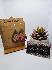 1901 Wood Leaves Dangle Earrings