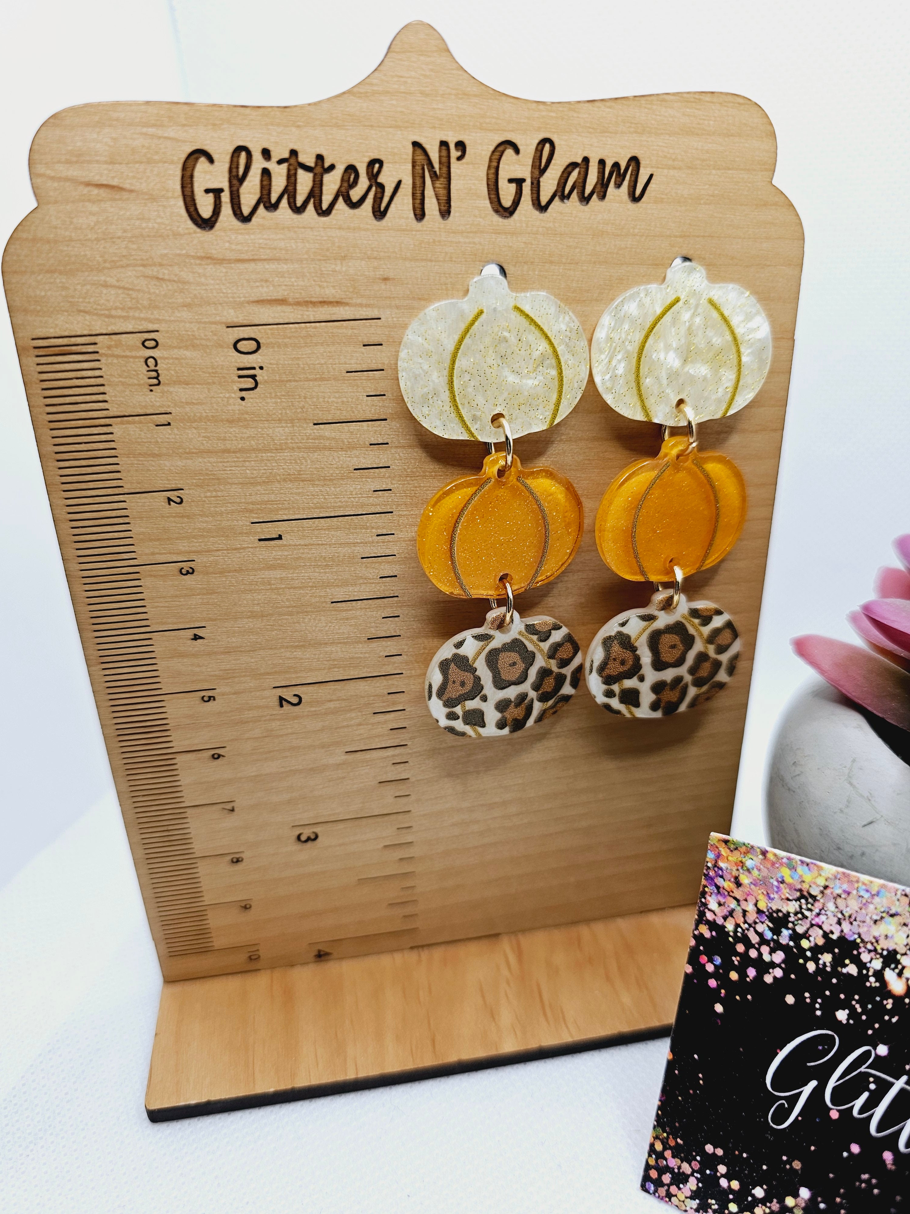 1868 Resin Stacked Pumpkin Dangle Earrings