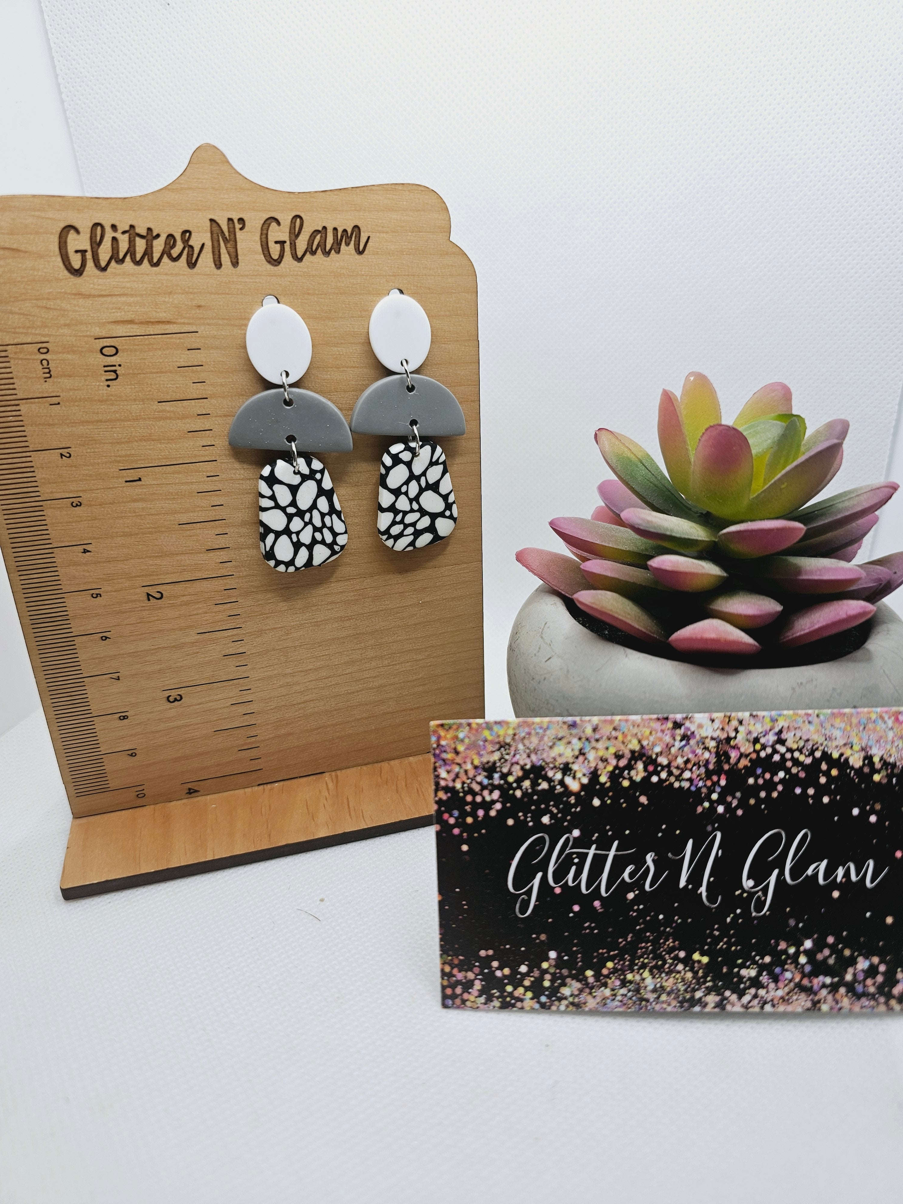 1898 Polymer Clay Black/White/Gray Dangle Earrings