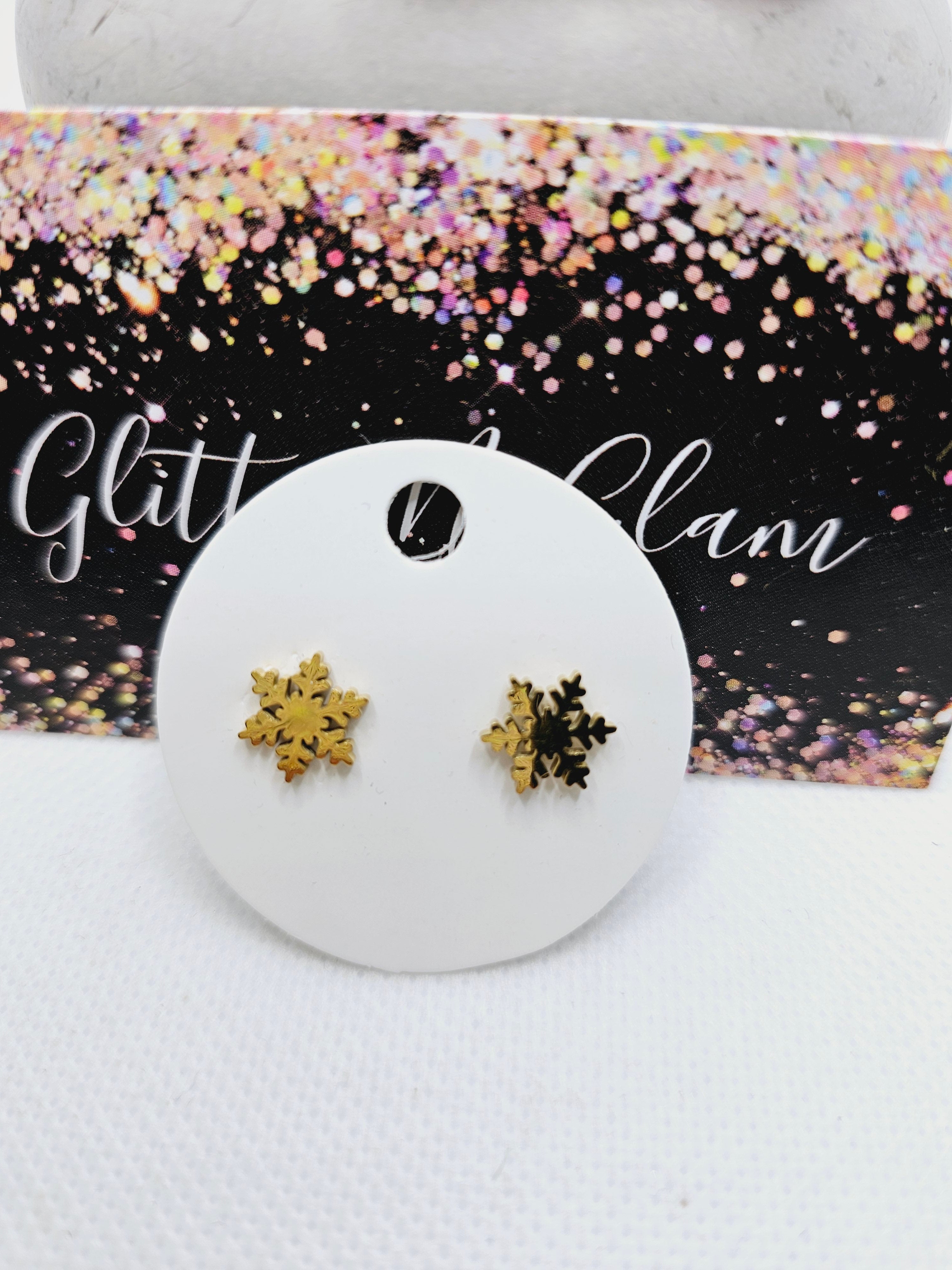1977 Gold Snowflake Stud Earrings