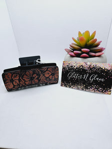 2070 Floral Claw Clip