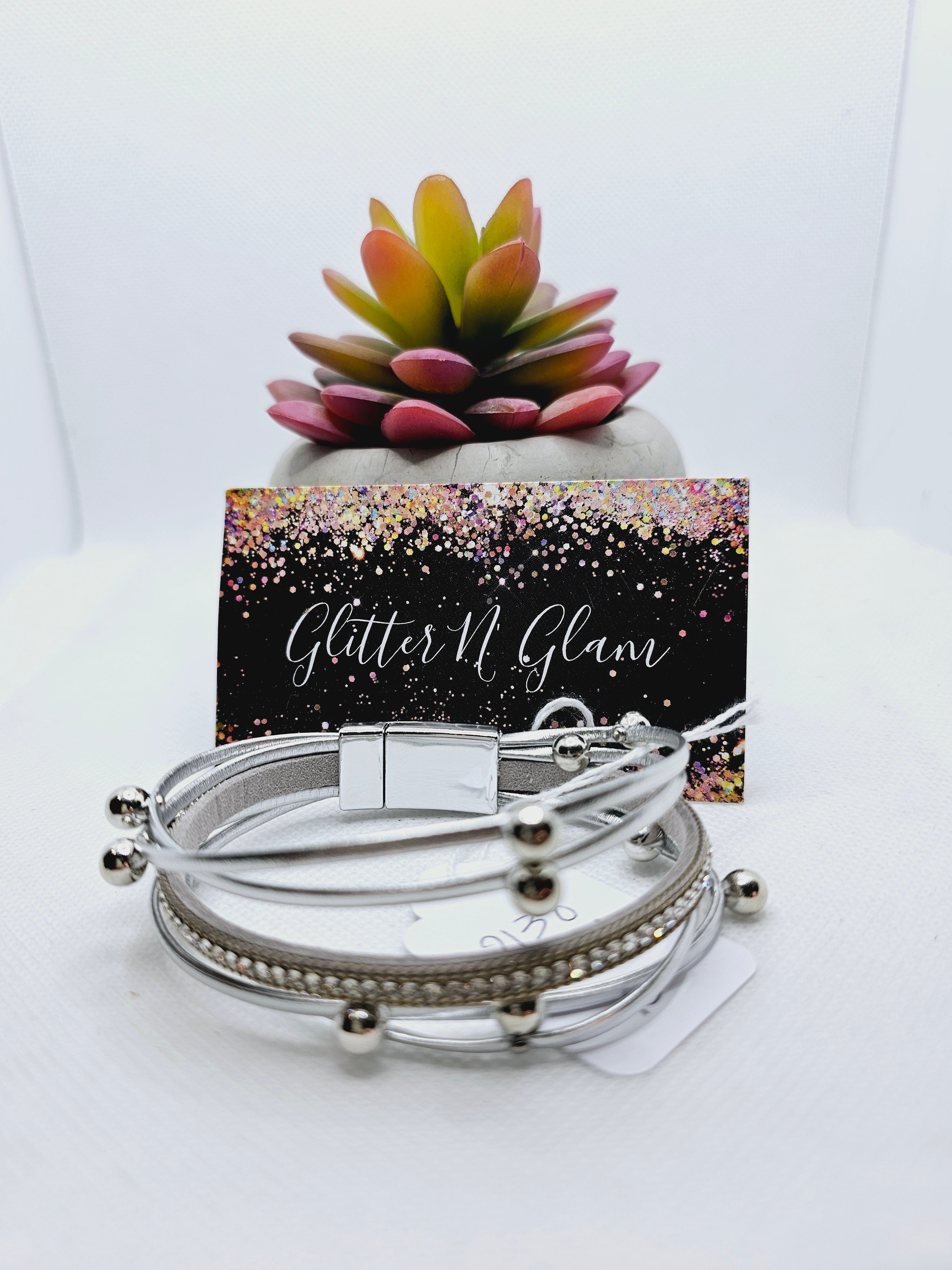 2138 Gray/Bling Leather Wrap Bracelet
