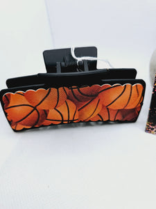 2196 Basketball Scalloped Claw Clip