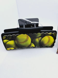 2189 Softball Scalloped Claw Clip