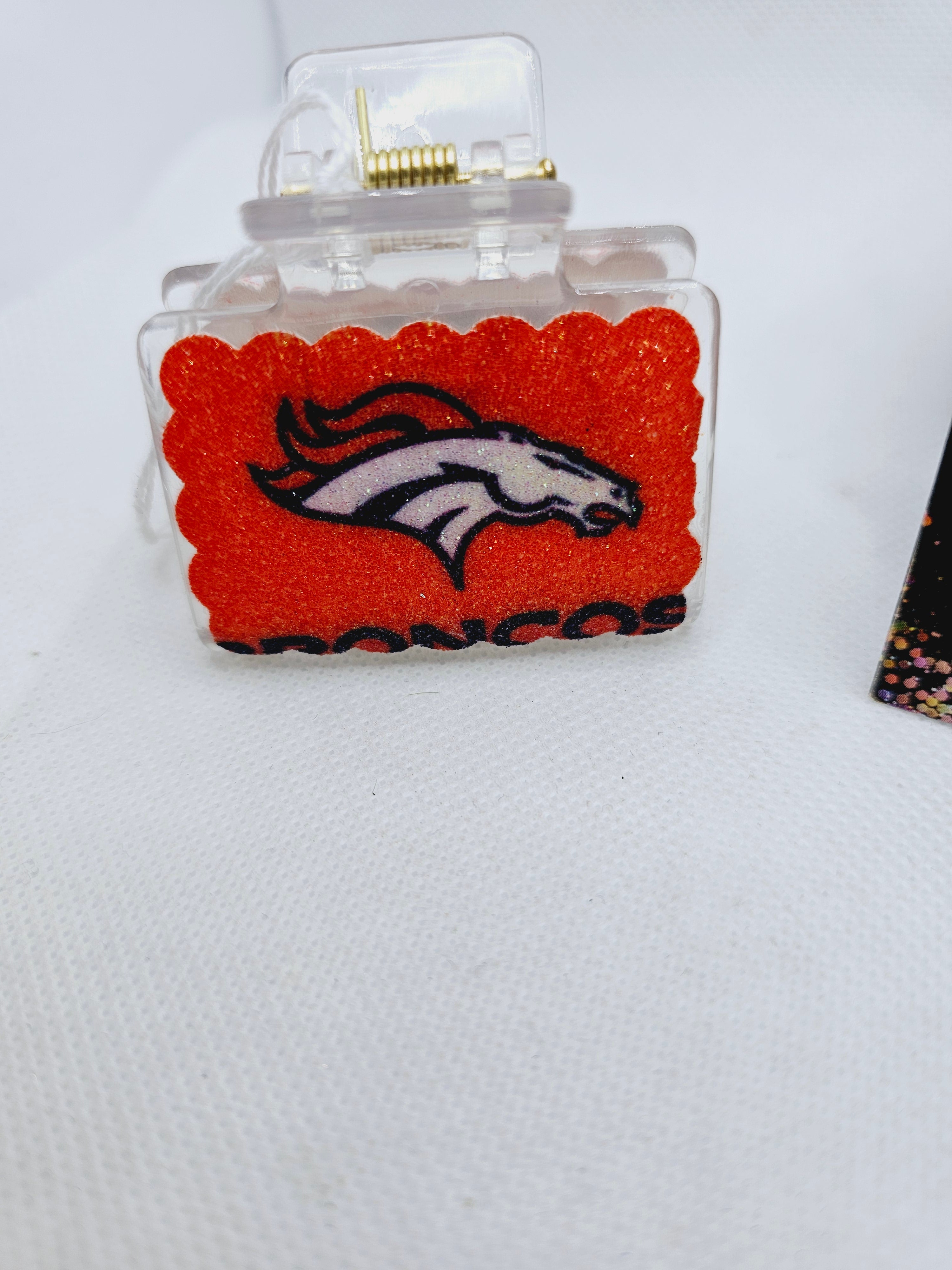 2206 Broncos Leather Small Claw Clip