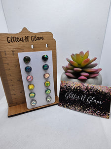 2252 6 Pairs of Pastel Stud Earrings
