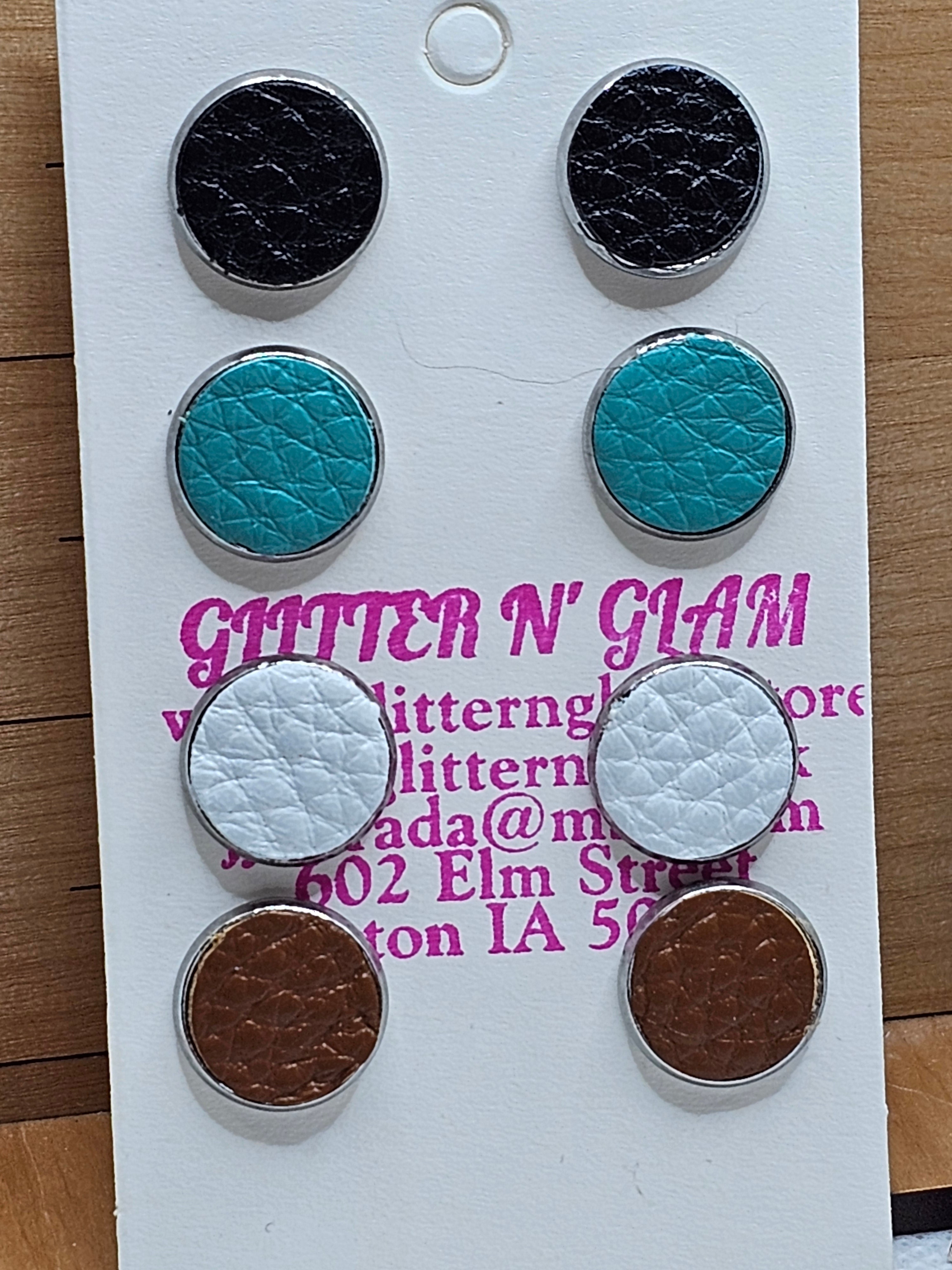 2258 4 Pairs of Leather Stud Earrings