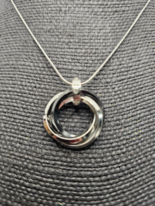 2277 Black/ Silver Intertwined Circle Necklace