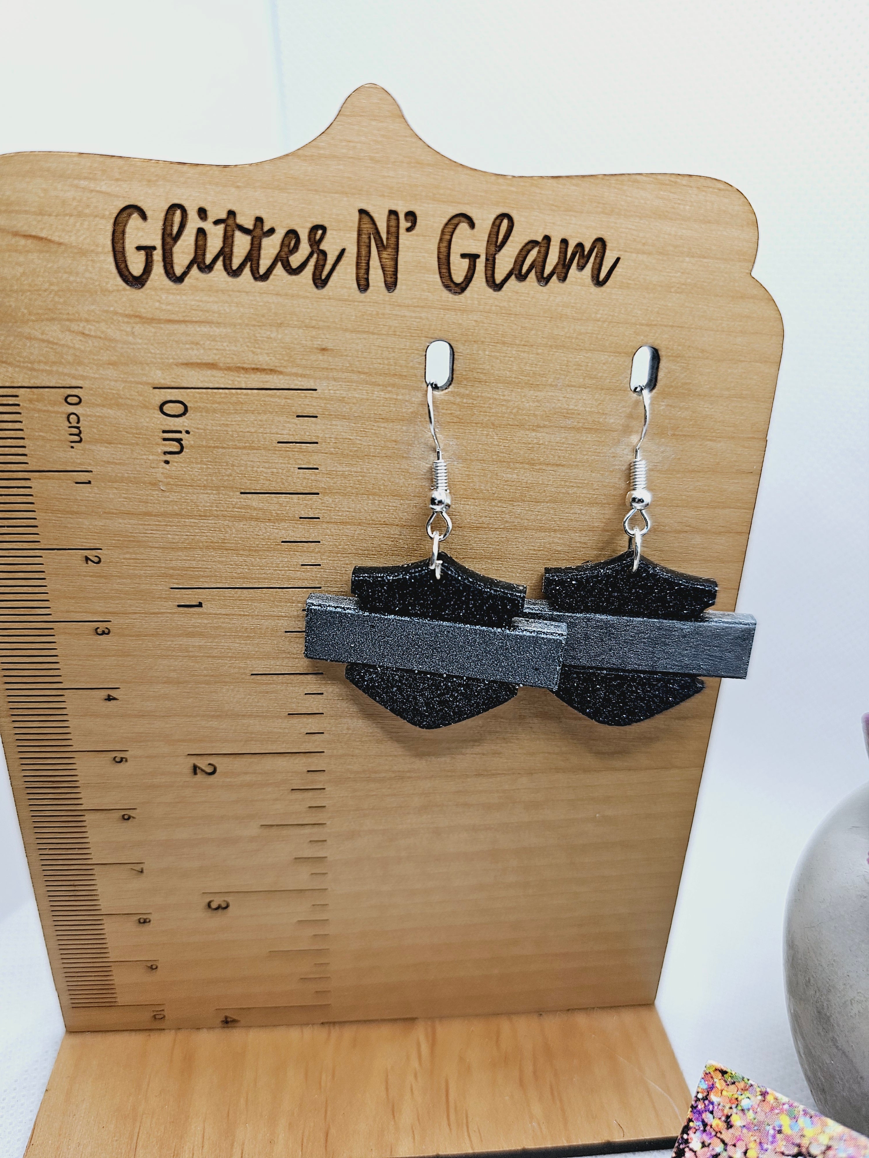 2265 HD Black/Silver Dangle Earrings