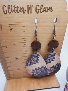 2289 Wood Sunflower Dangle Earrings with Teal Outline