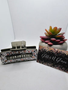 2363 Multicolored Leather Claw Clip