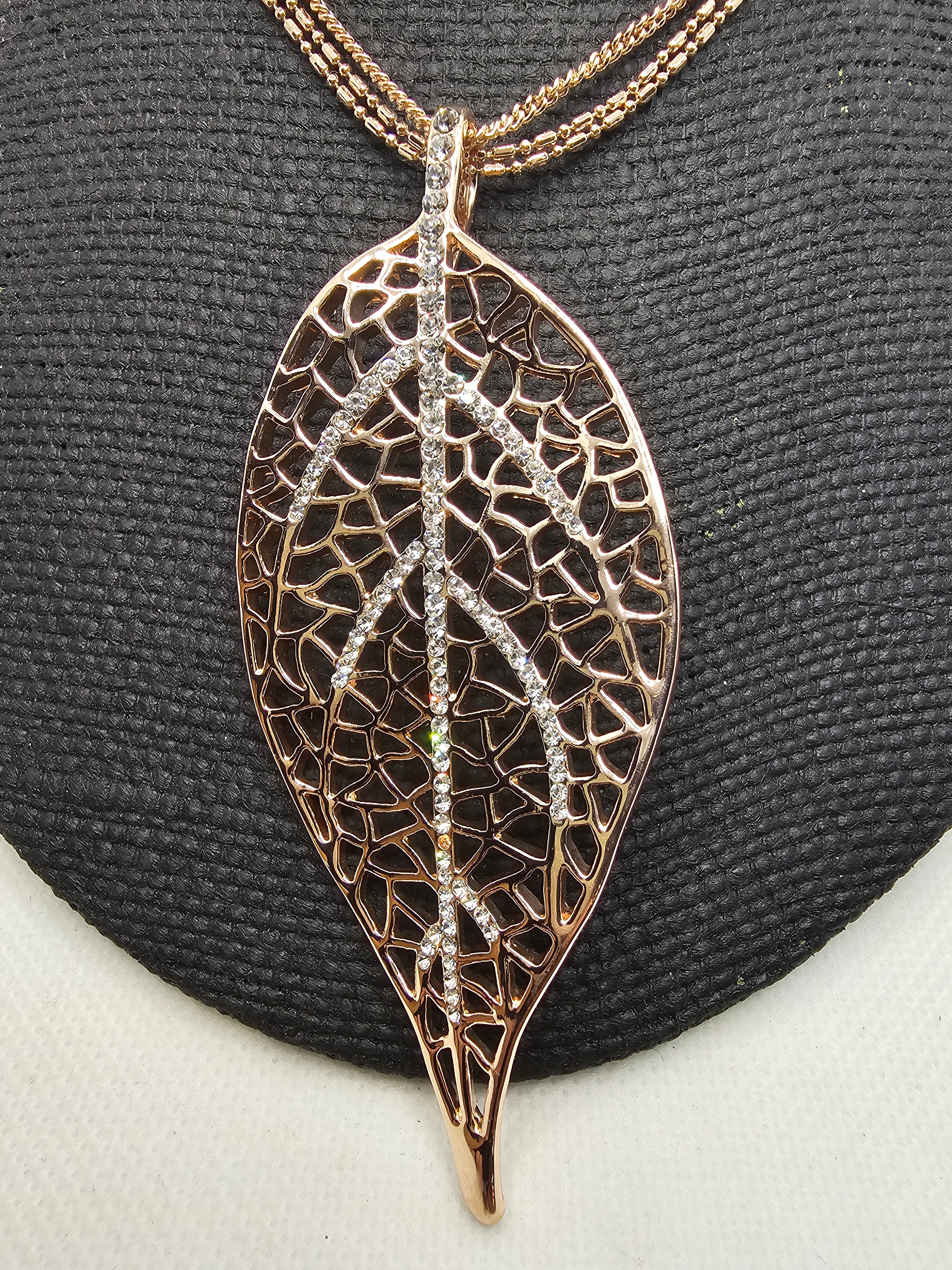 2386 Rosegold Leaf Long Sweater Necklace with Bling