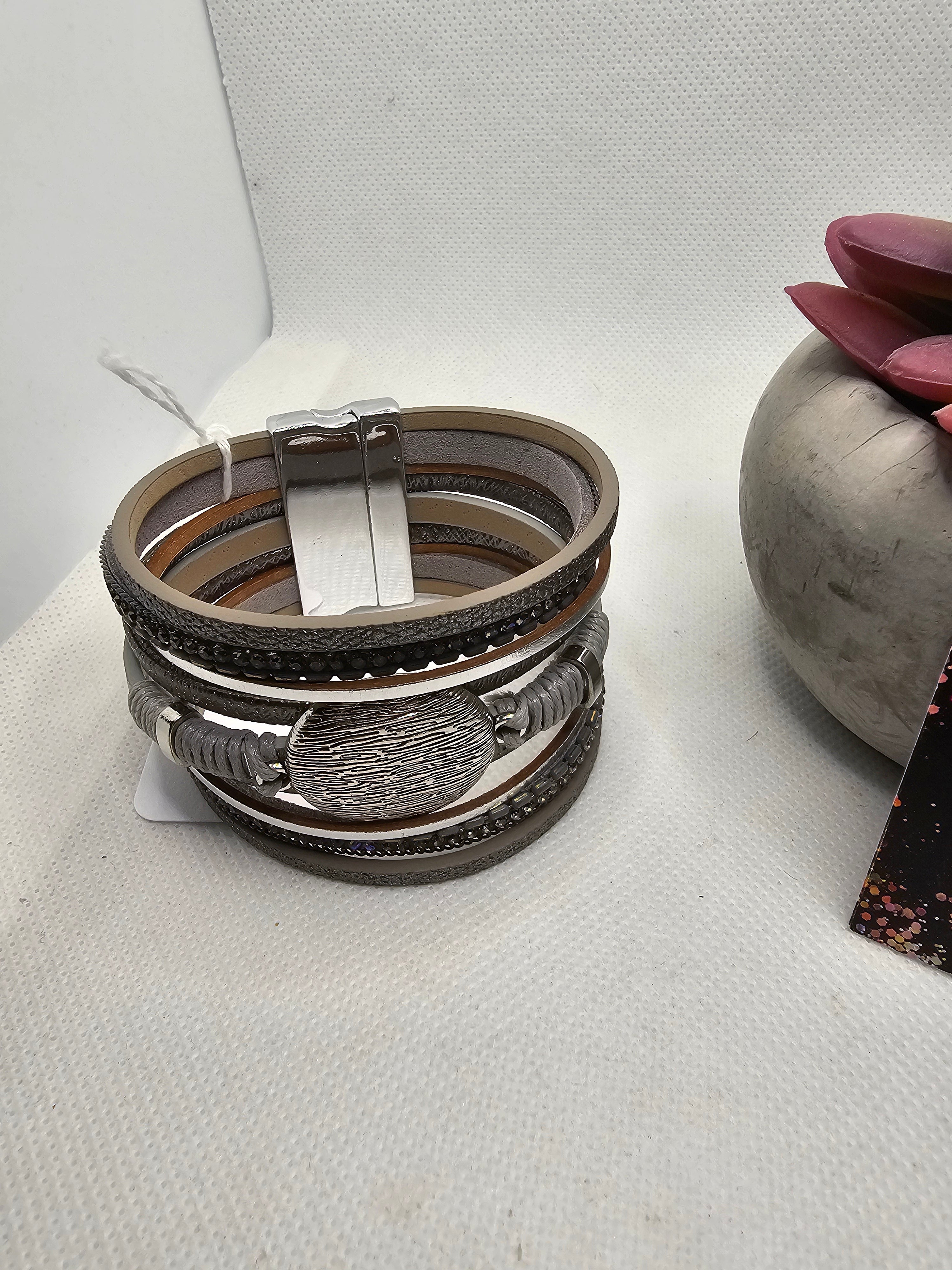 2394 Gray and Silver Leather Wrap Bracelet