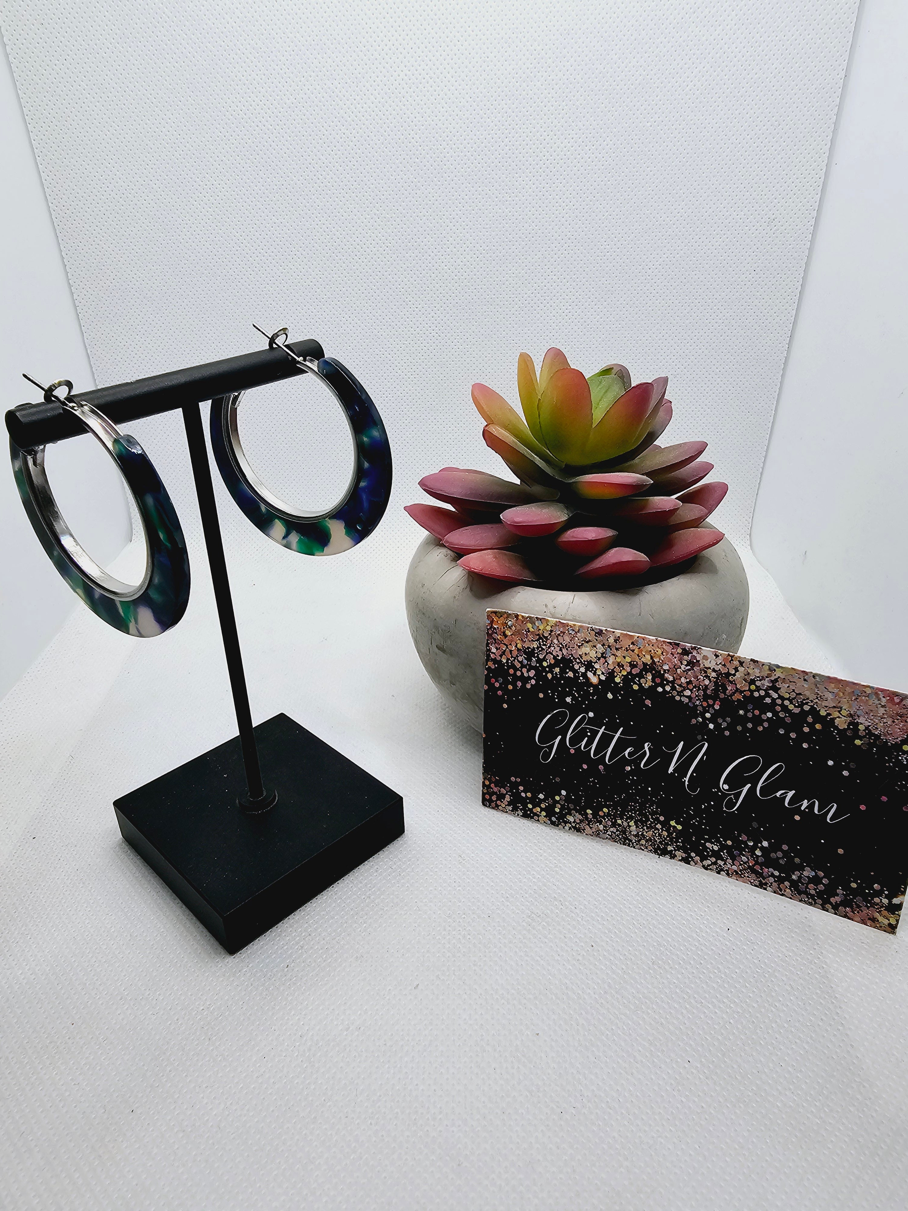 2319 Resin Peacock Colors Hoop Dangle Earrings