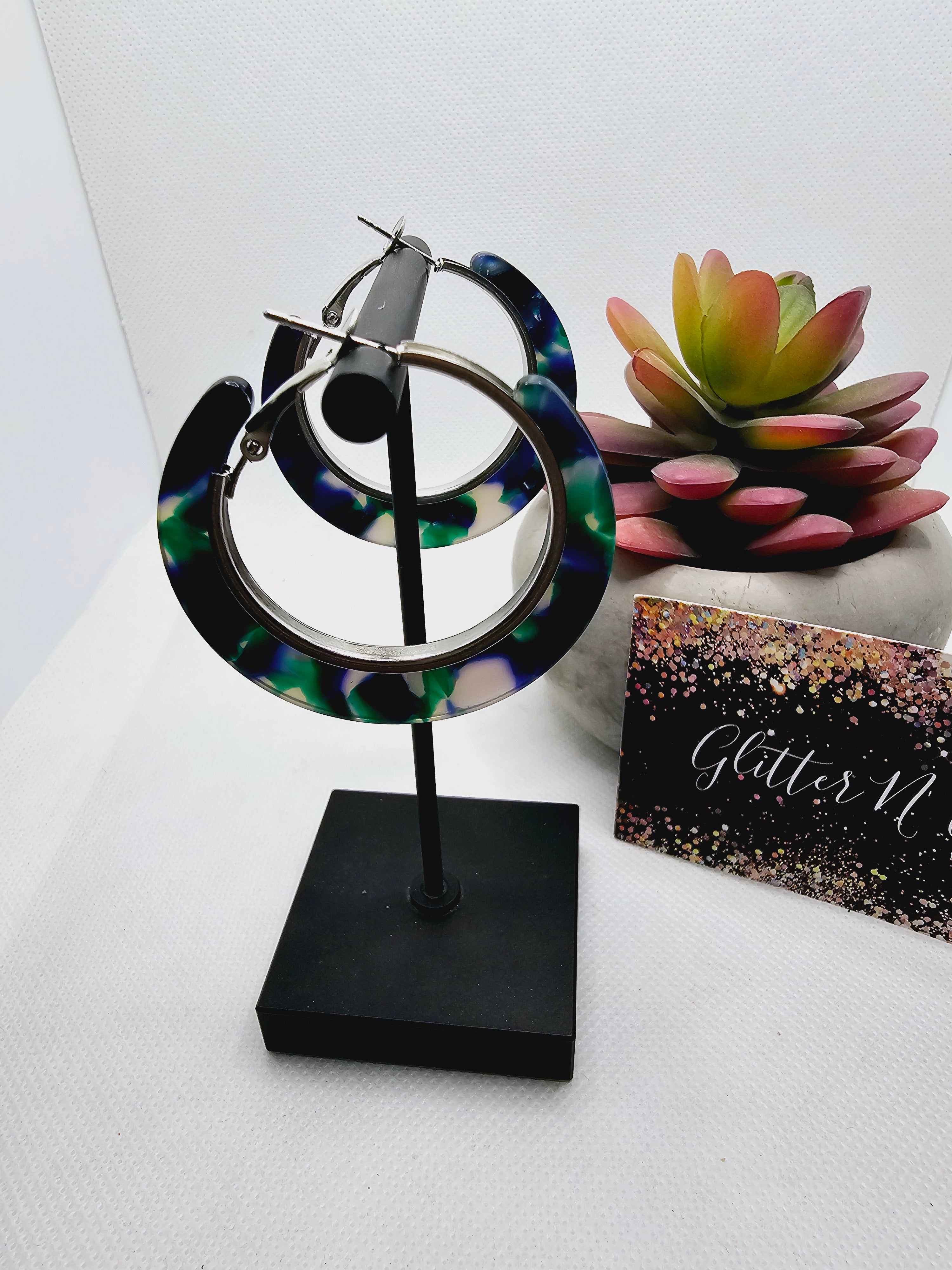 2319 Resin Peacock Colors Hoop Dangle Earrings