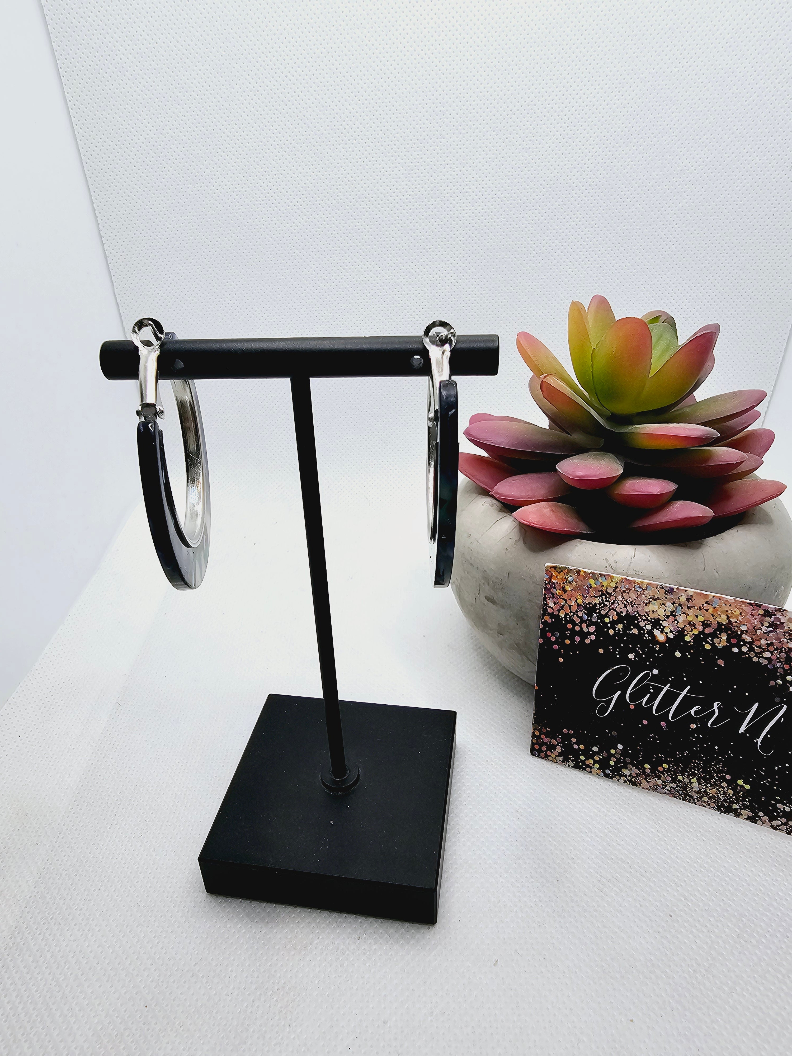 2319 Resin Peacock Colors Hoop Dangle Earrings