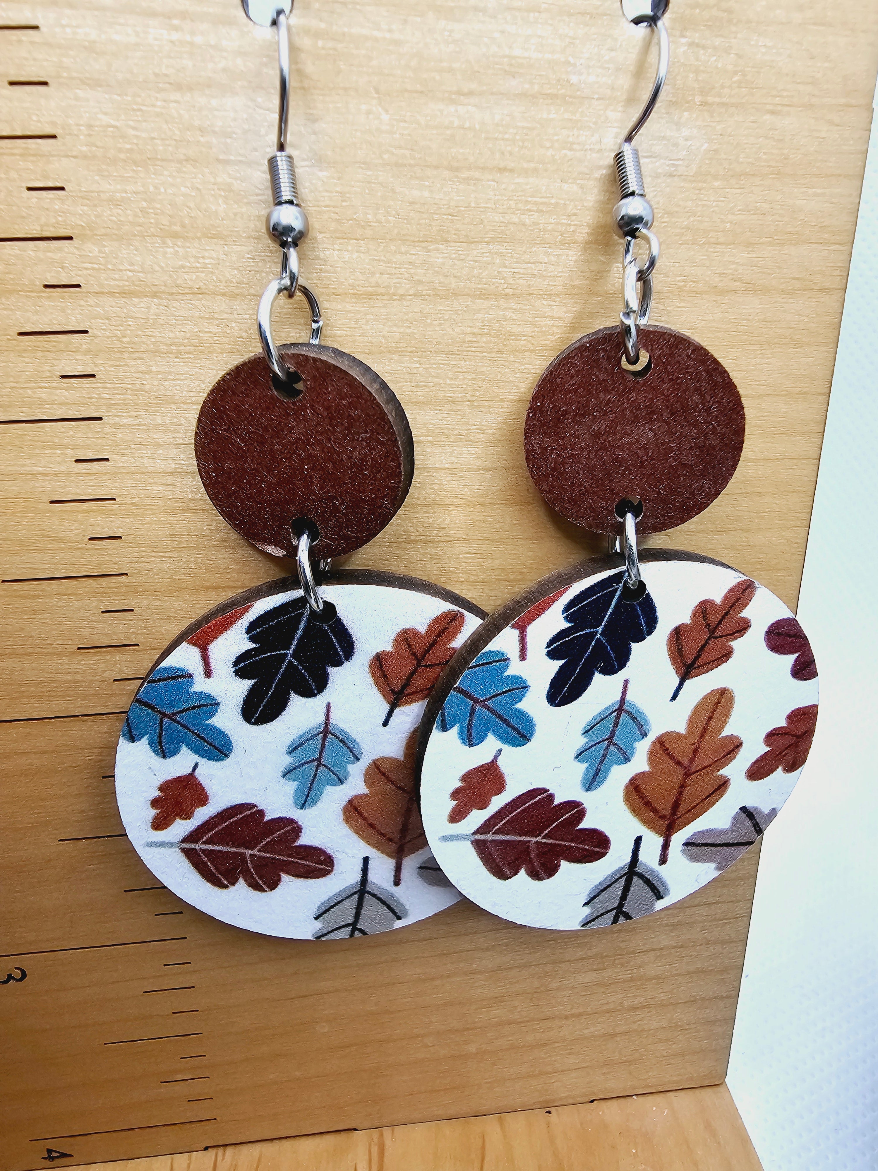 1959 Wood Fall Leaves Dangle Earrings