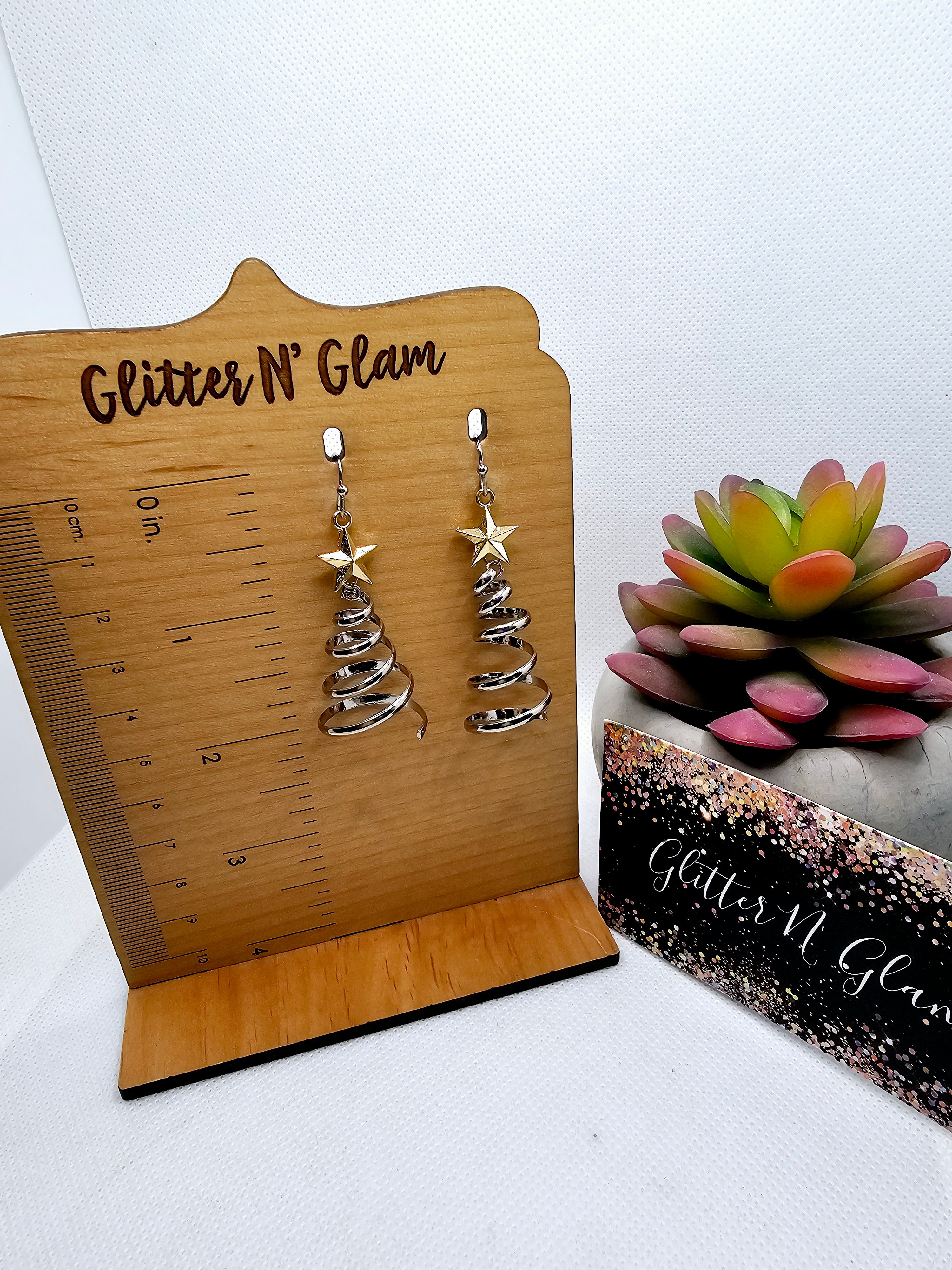 2428 Gold/Silver Twisted X-mas Tree Dangle Earrings