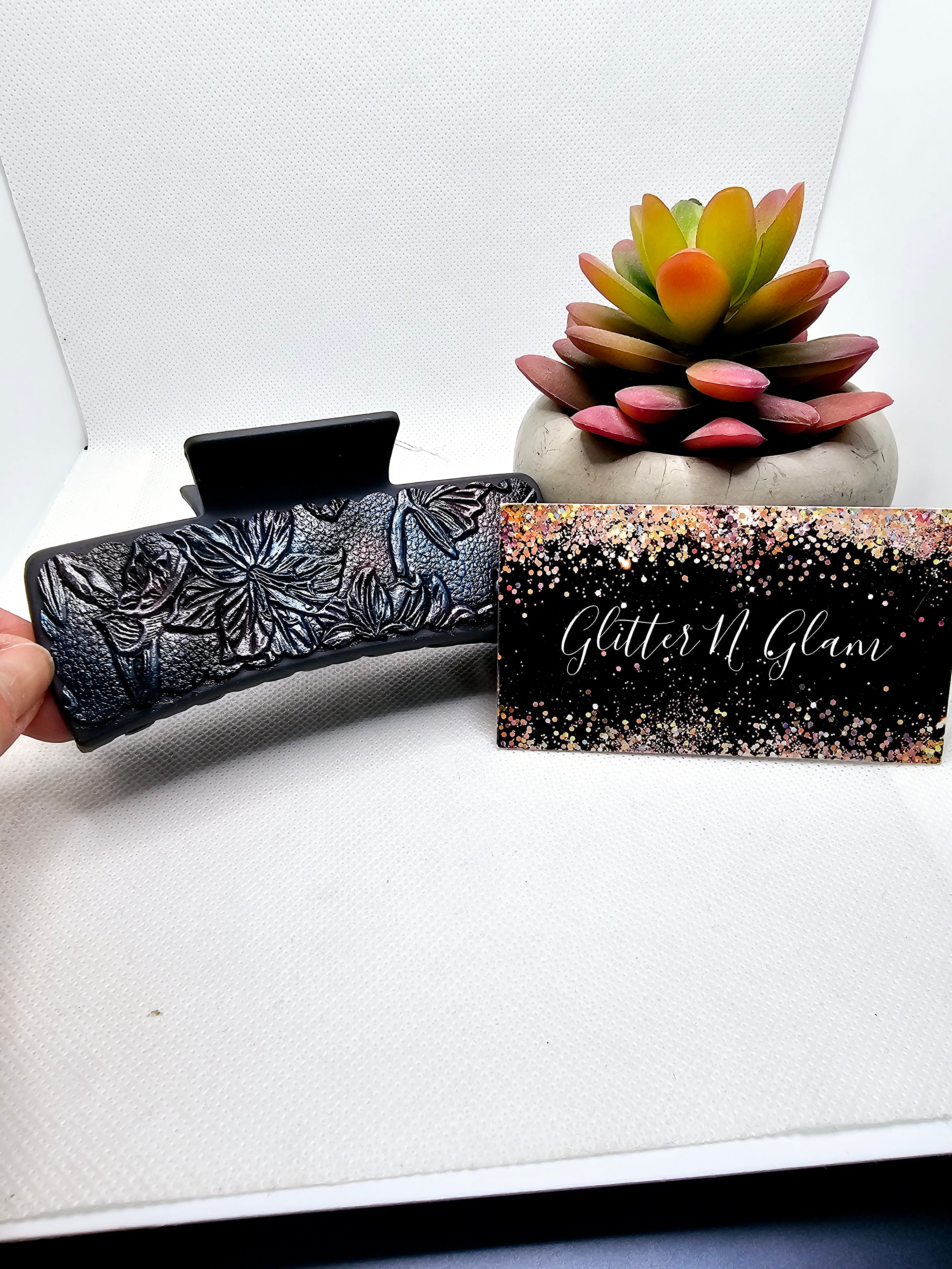2465 Metalic Embossed Leather Claw Clip
