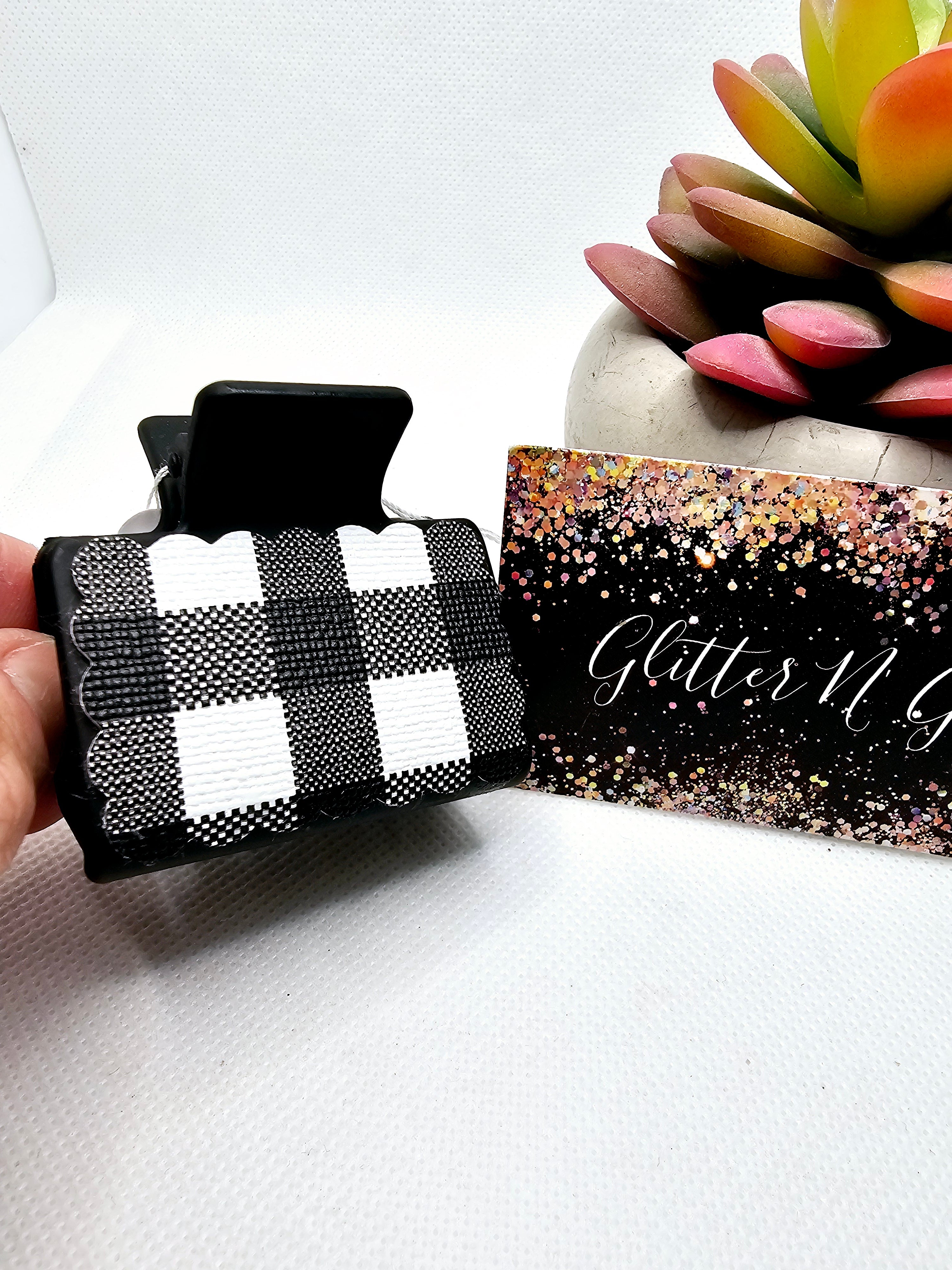 2456 Black/White Plaid Small Leather Claw Clip
