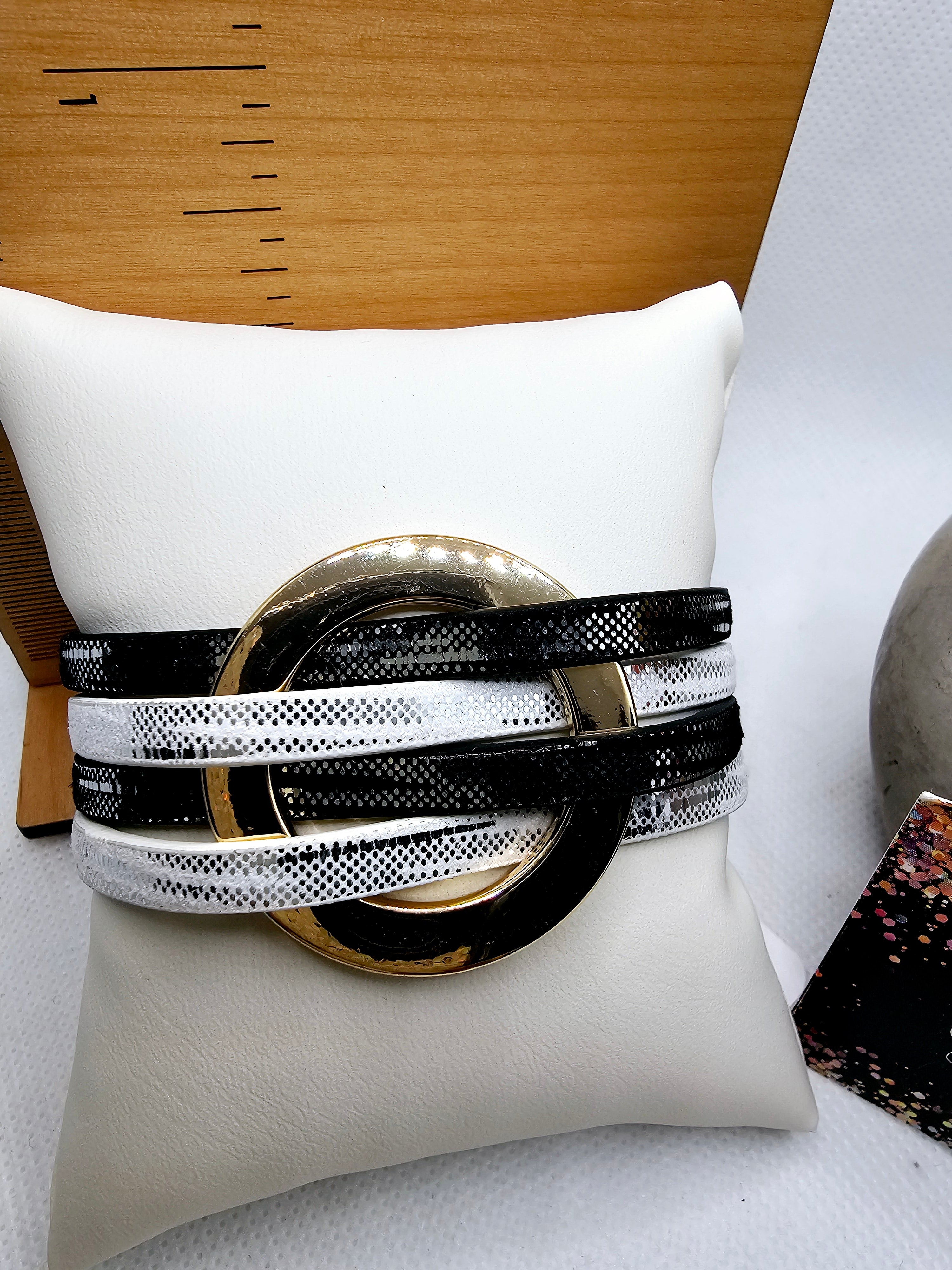 2487 Black and White Leather Wrap Bracelet with Magnetic Clasp and Gold Accents