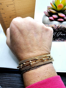 2481 Gold Leather Wrap Bracelet with Magnetic Clasp and Chain-like Details