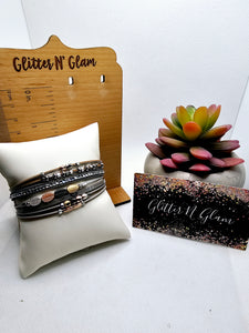 2486 Gray and Silver Wrap Bracelet with Magnetic Clasp and Rosegold/Gold/Gunmetal Accents