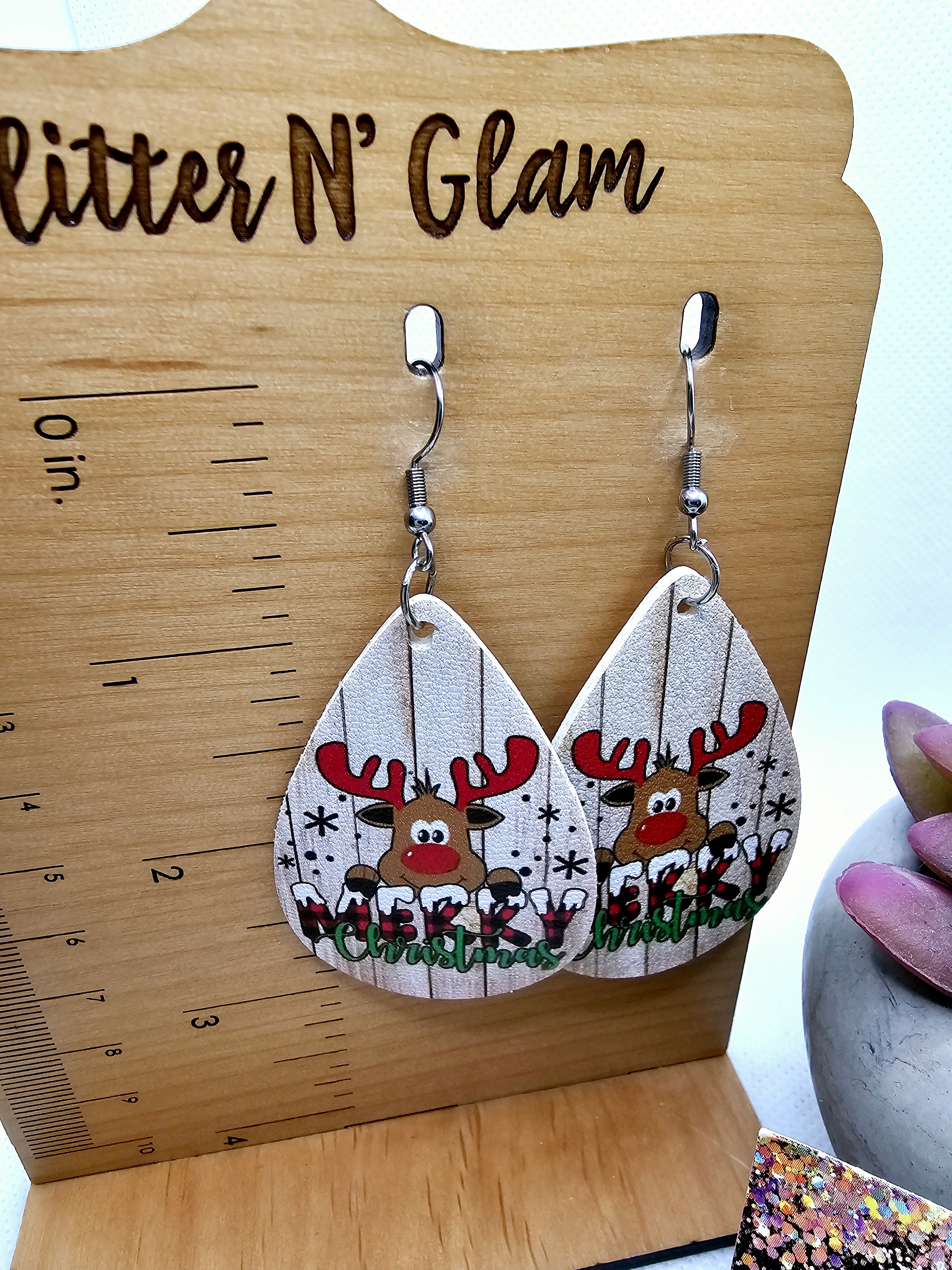 2500 Merry Christmas Reindeer Leather Teardrop Earrings