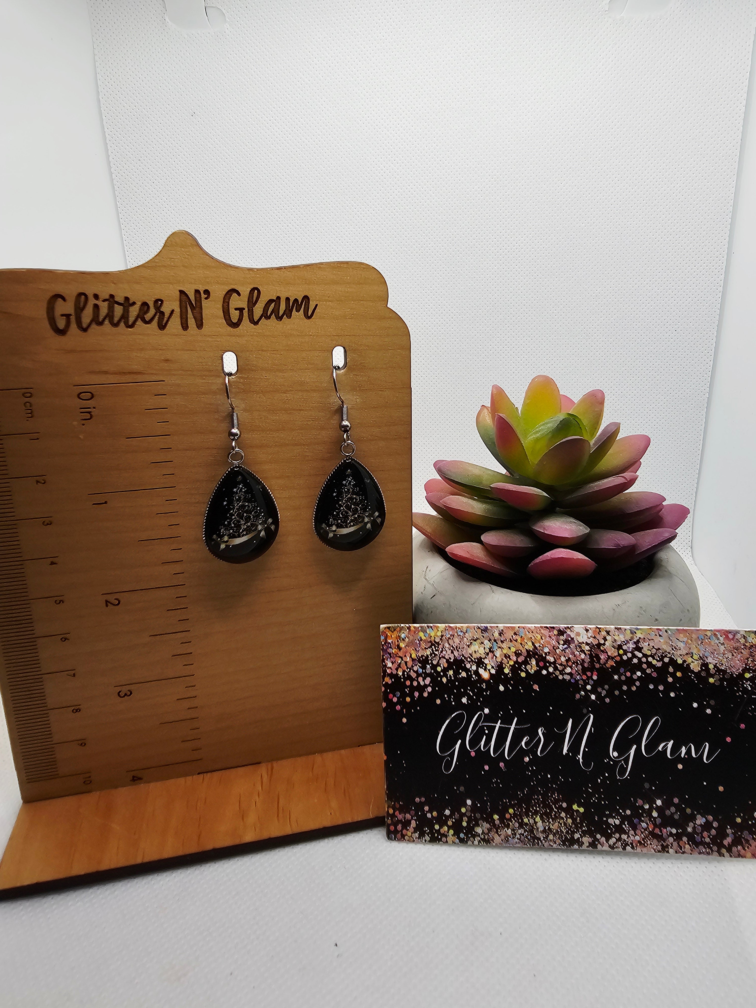 2709 Black and Gold Holiday Tree Dangle Earrings