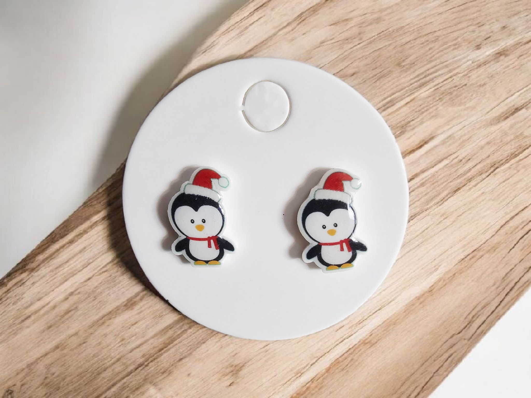 2797 Penquin Stud Earrings