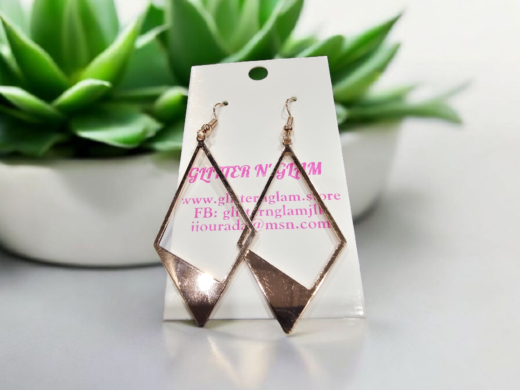 2792 Rosegold Triangle Dangle Earrings