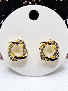 2564 Gold Twisted Stud Earrings