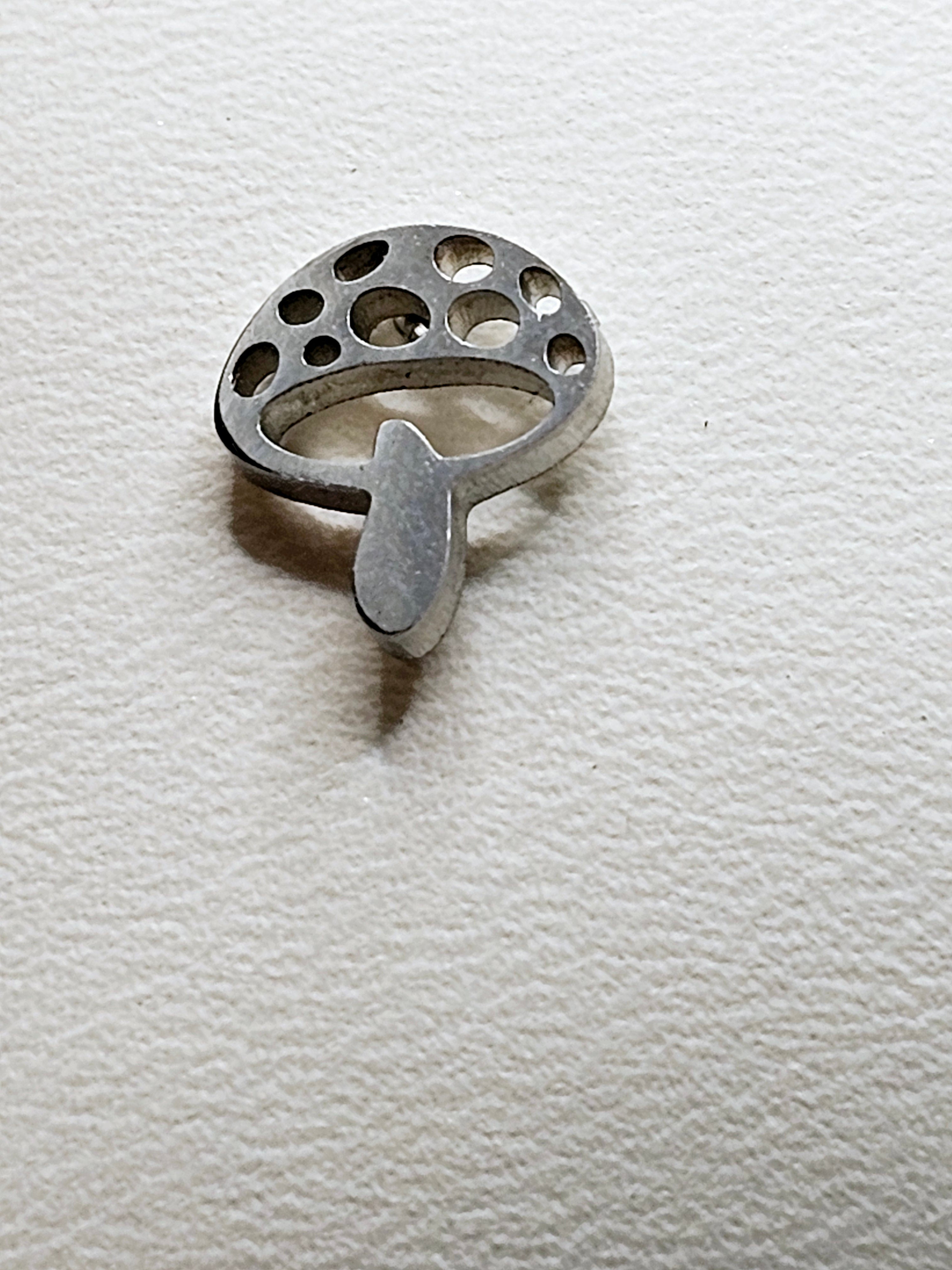 2532 Silver Mushroom Stud Earrings