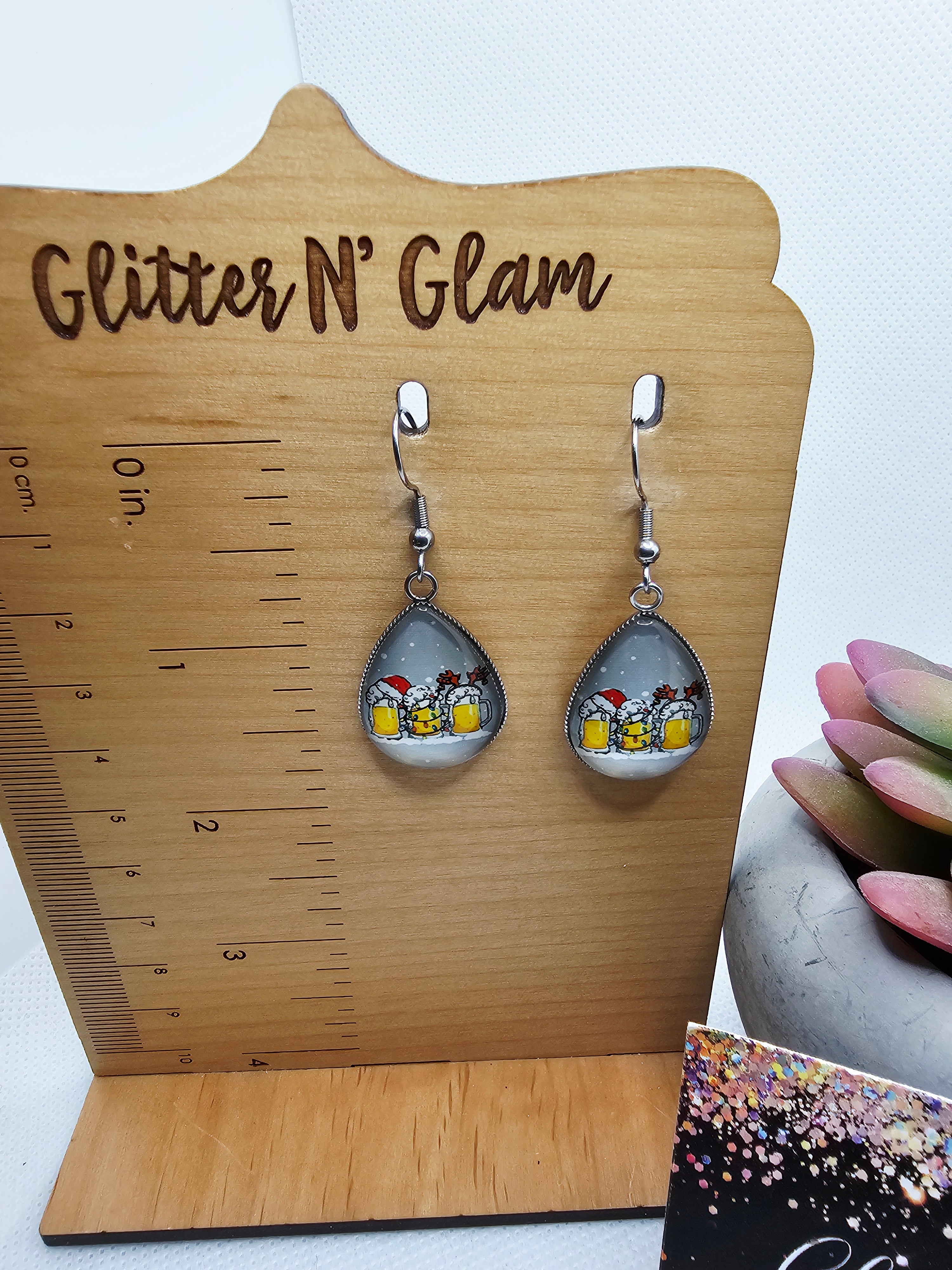 2703 Beer Glasses with Santa Hats Dangle Earrings