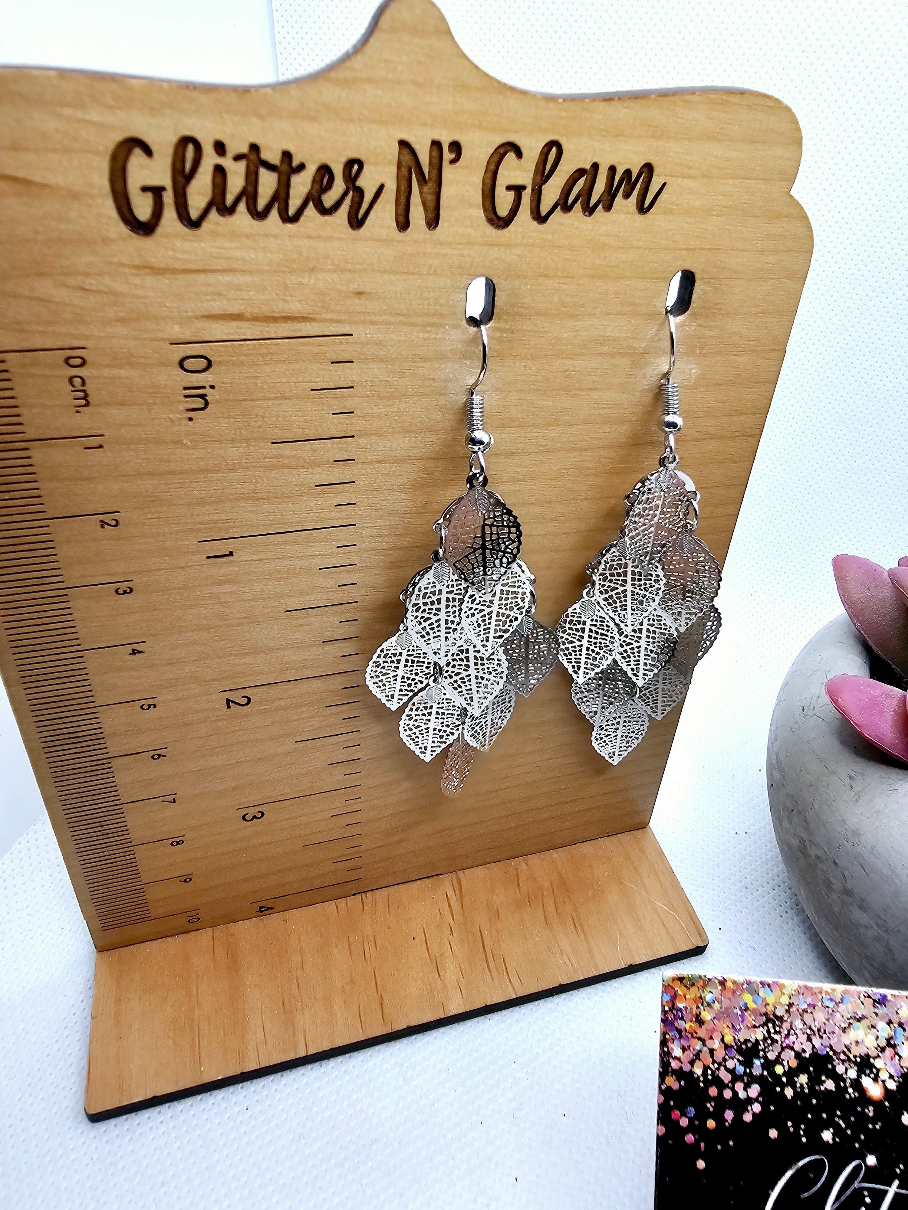 2583 Silver Multi Leaves Dangle Earrings