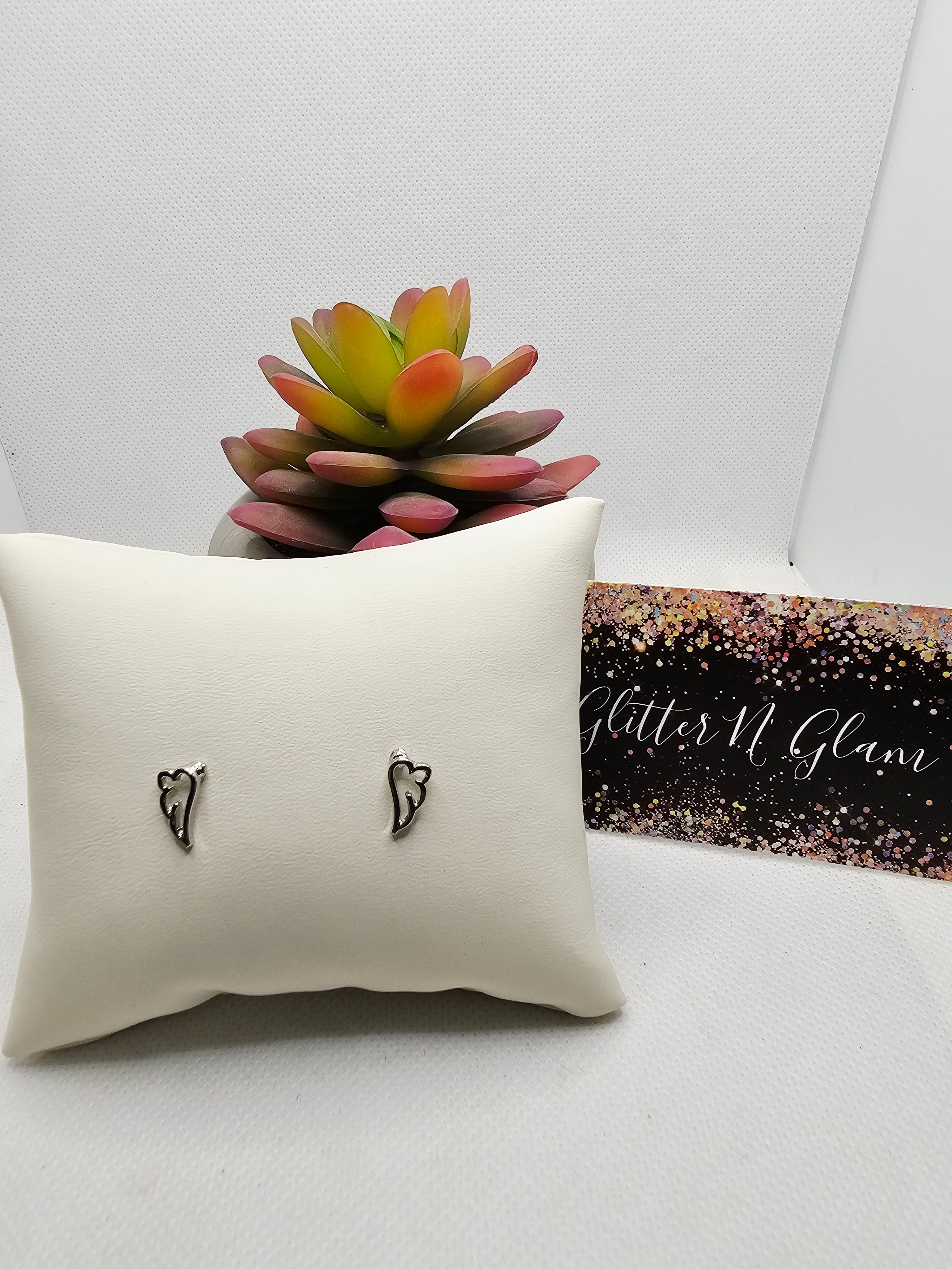 2656 Silver Wing Stud Earrings