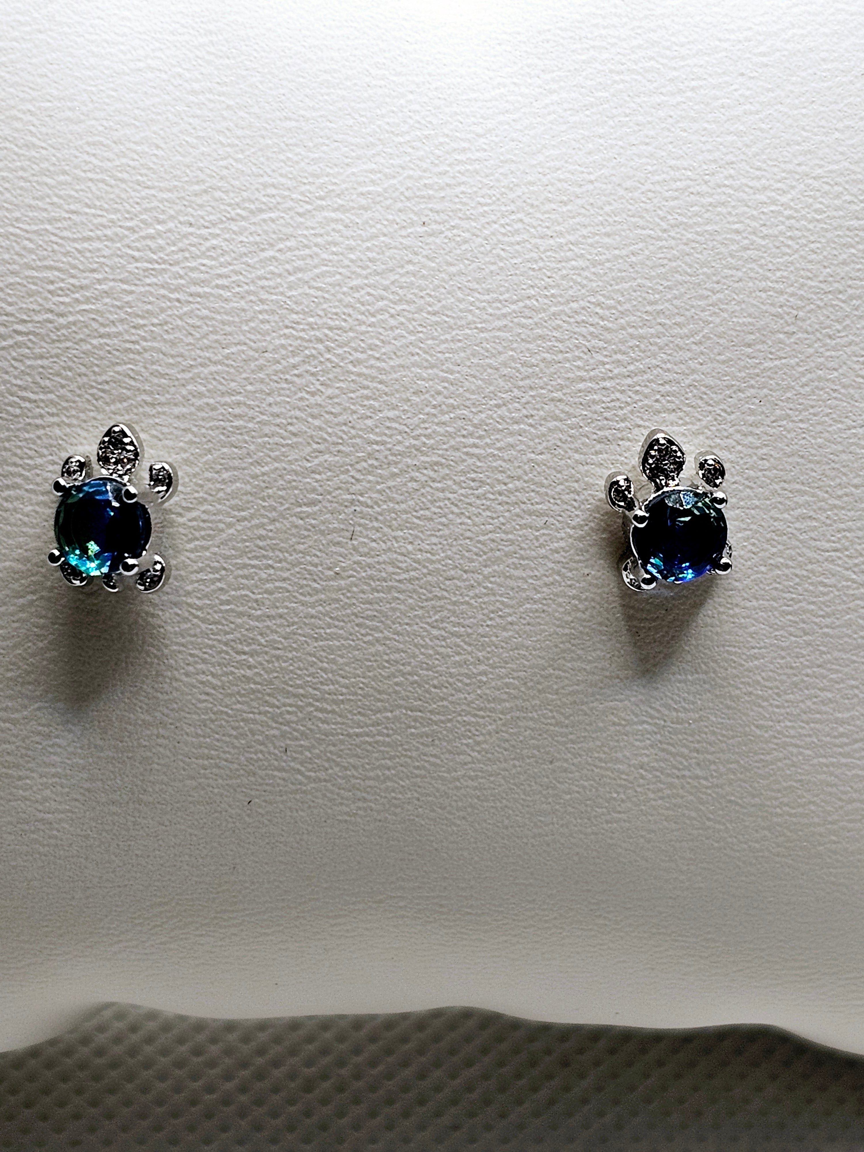 2518 Blueish-Green Turtle Stud Earrings