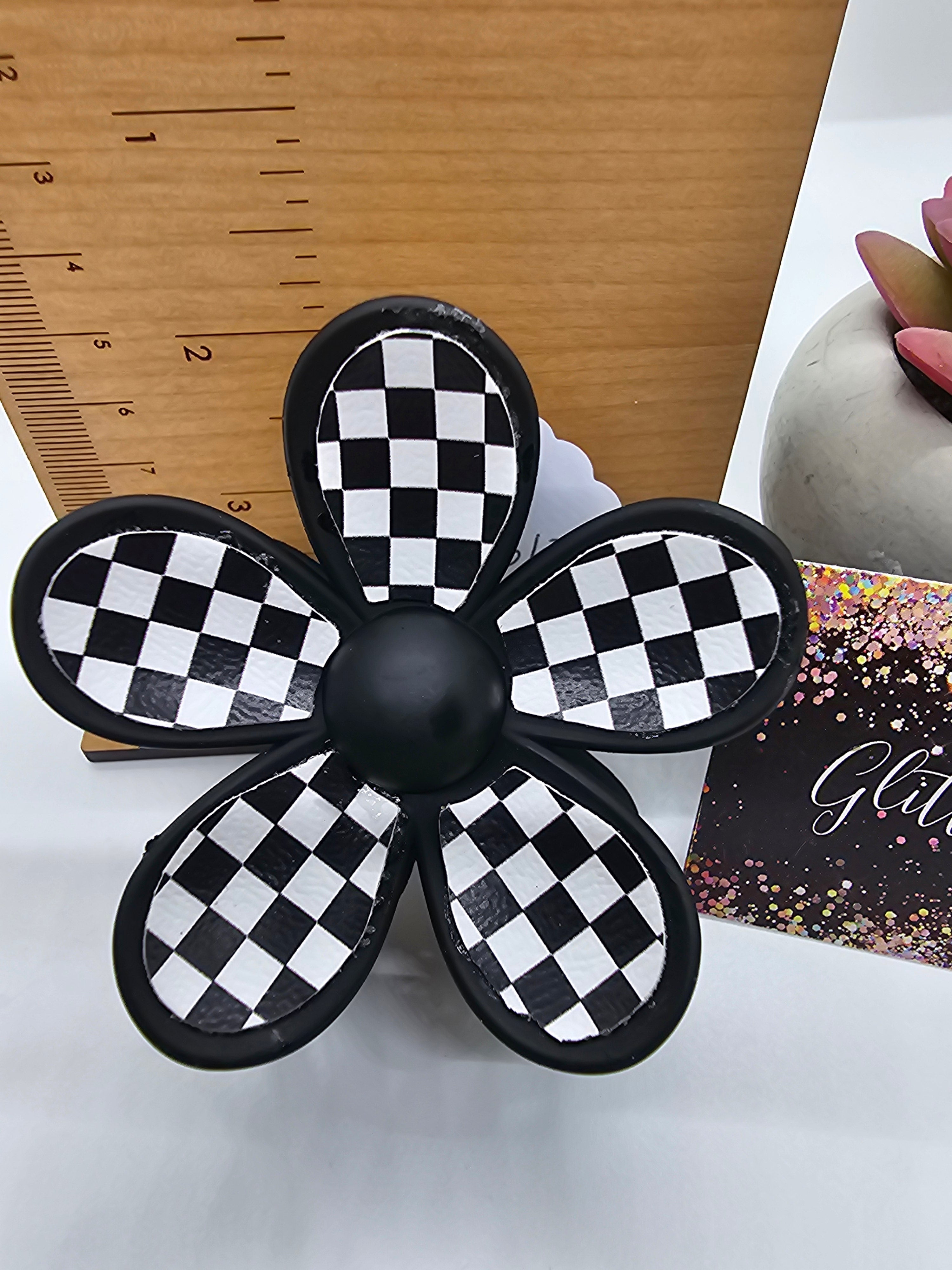 2612 Black/White Checkered Leather Hair Claw Clip