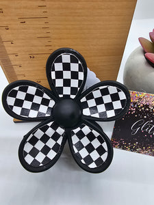 2612 Black/White Checkered Leather Hair Claw Clip