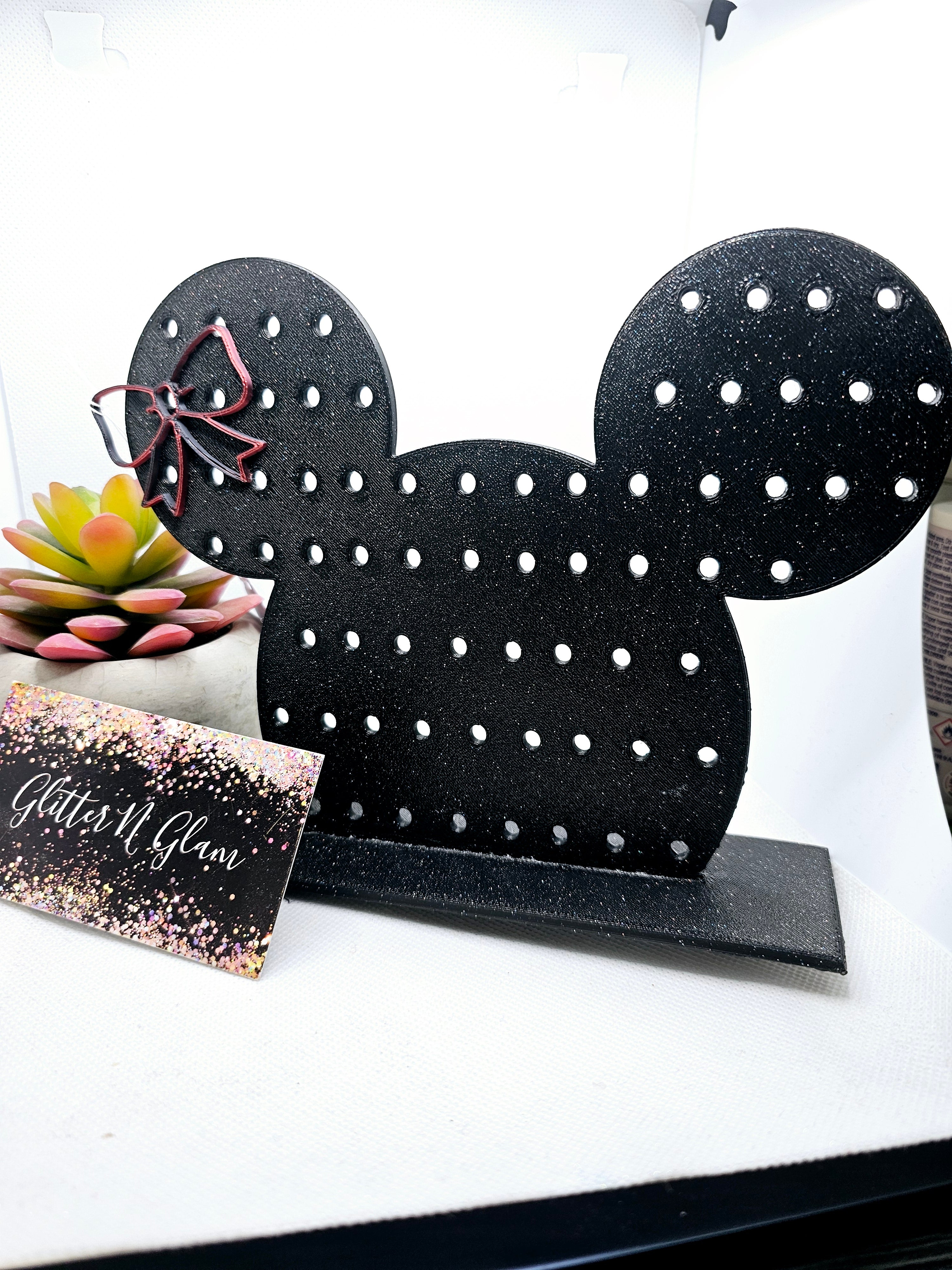 3D Mouse with Bow Earring Holder