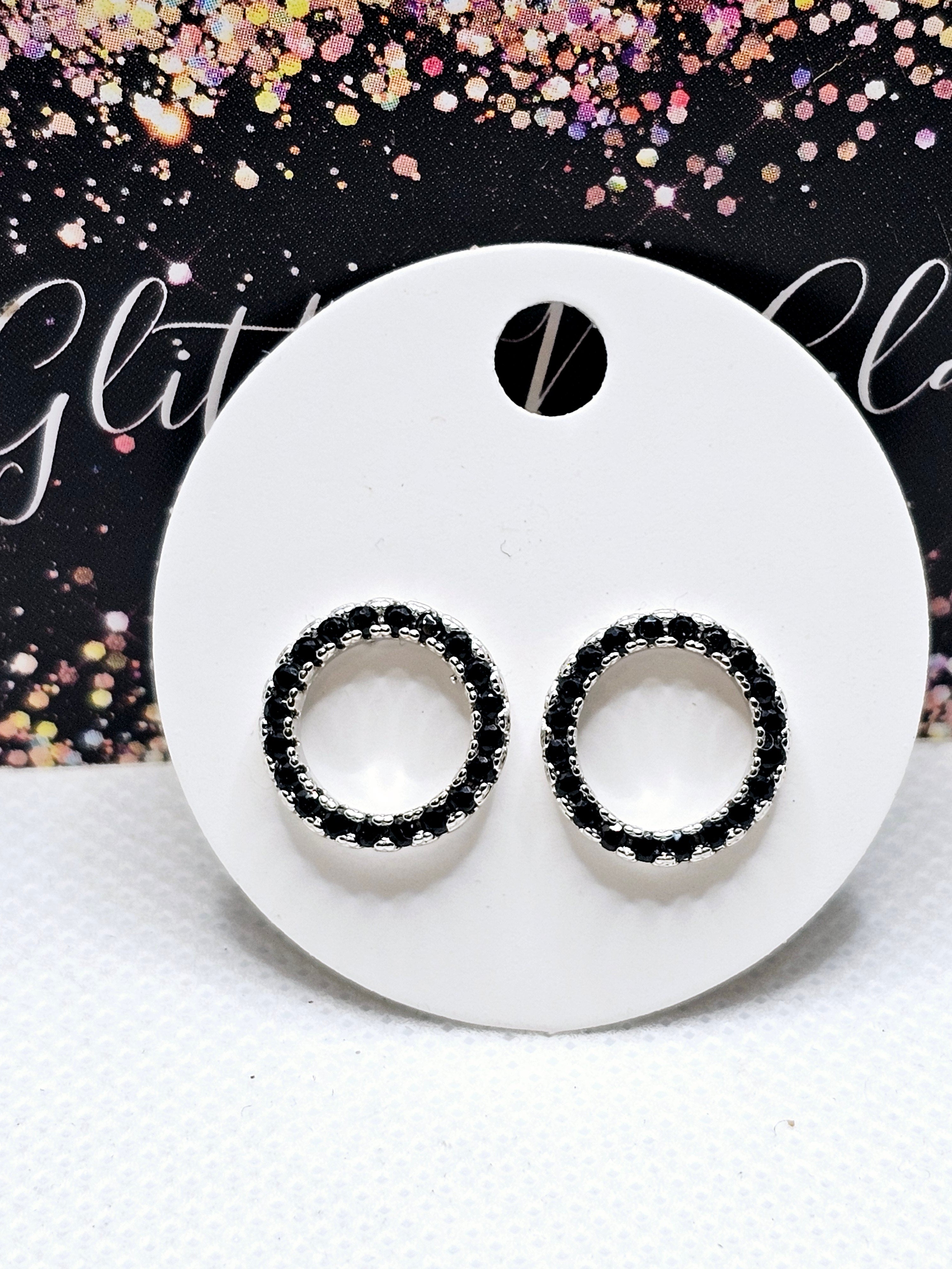 2524 Black Circle Stud Earrings