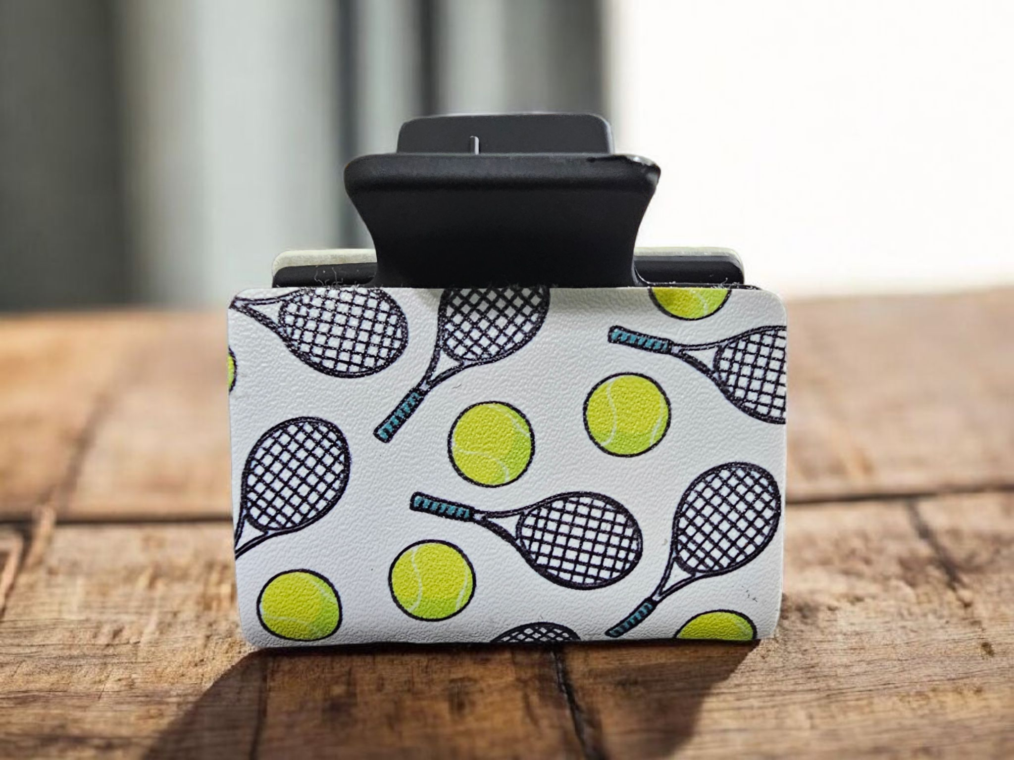 2763 Tennis Small Leather Hair Claw Clip