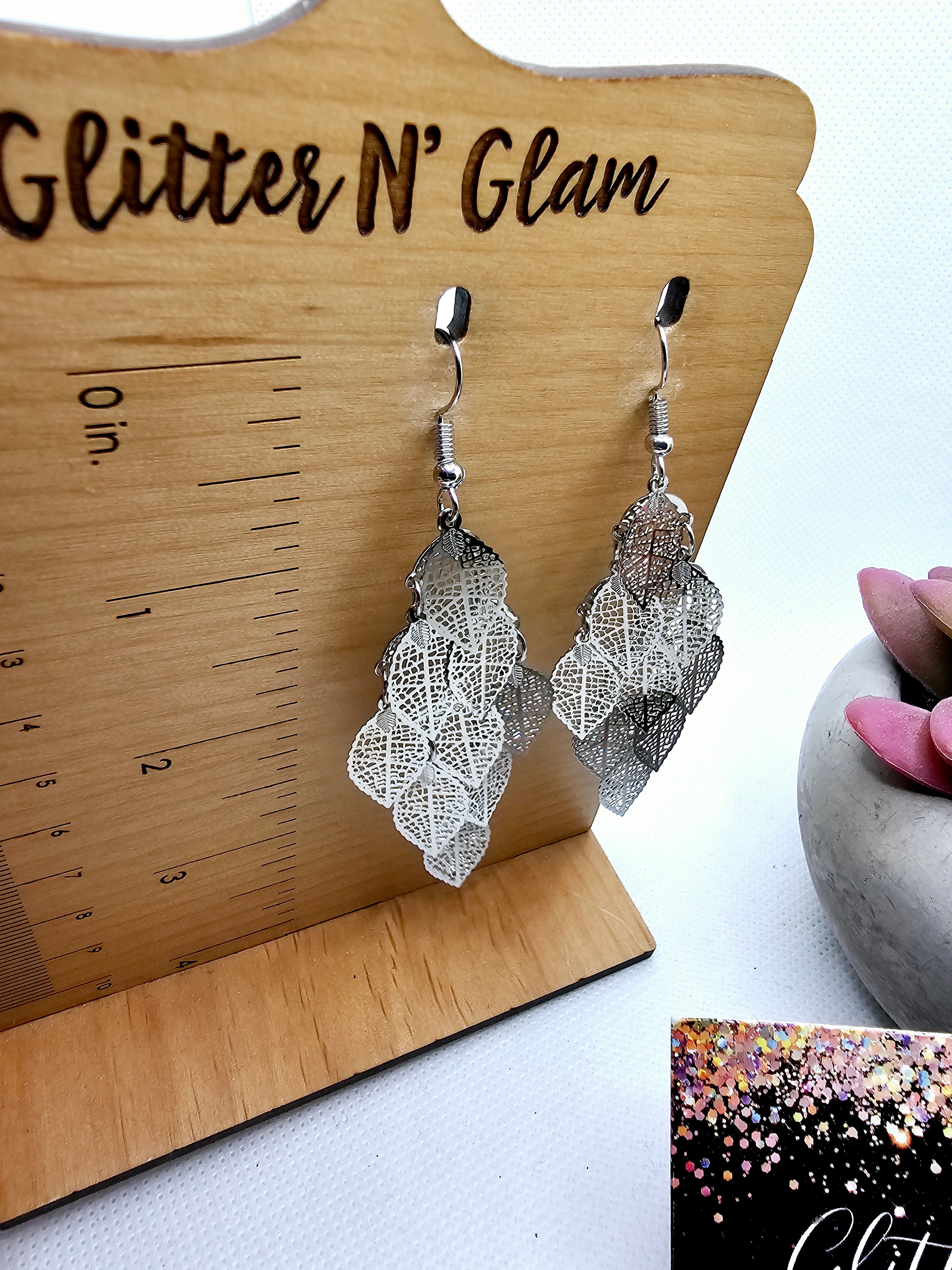 2583 Silver Multi Leaves Dangle Earrings