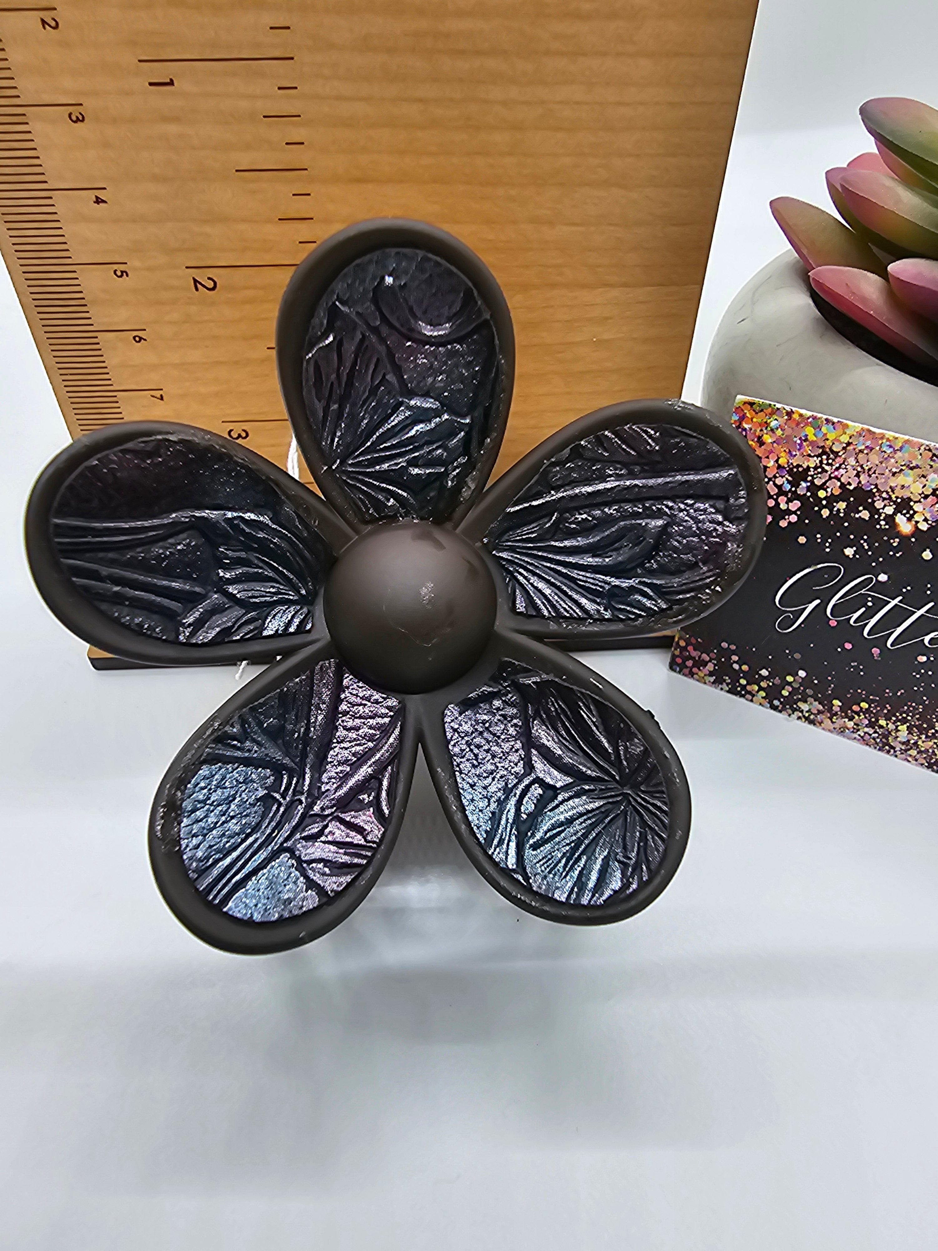 2638 Embosed Metallic Floral Leather Flower Hair Claw Clip