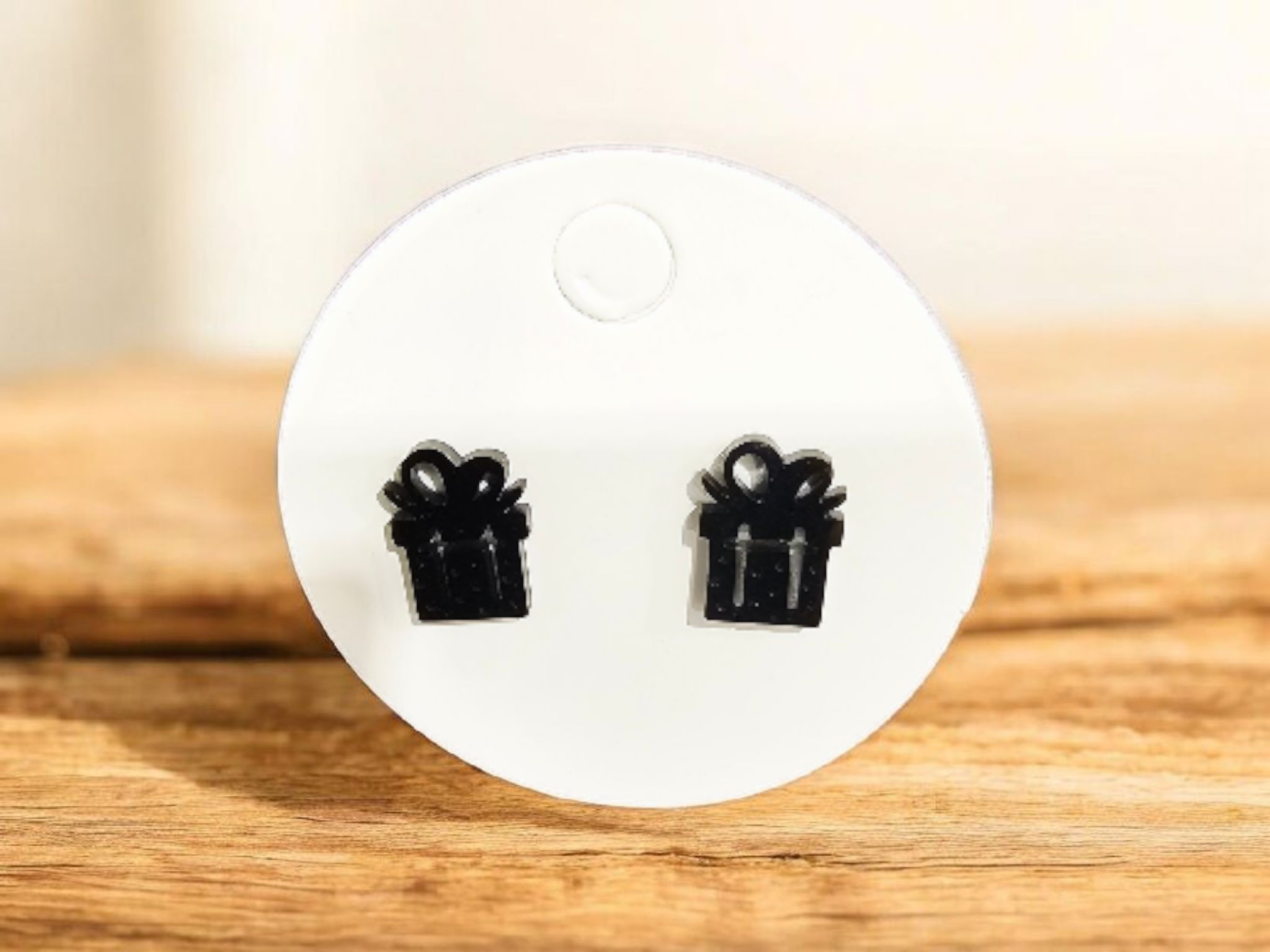 2795 Black Present Stud Earrings