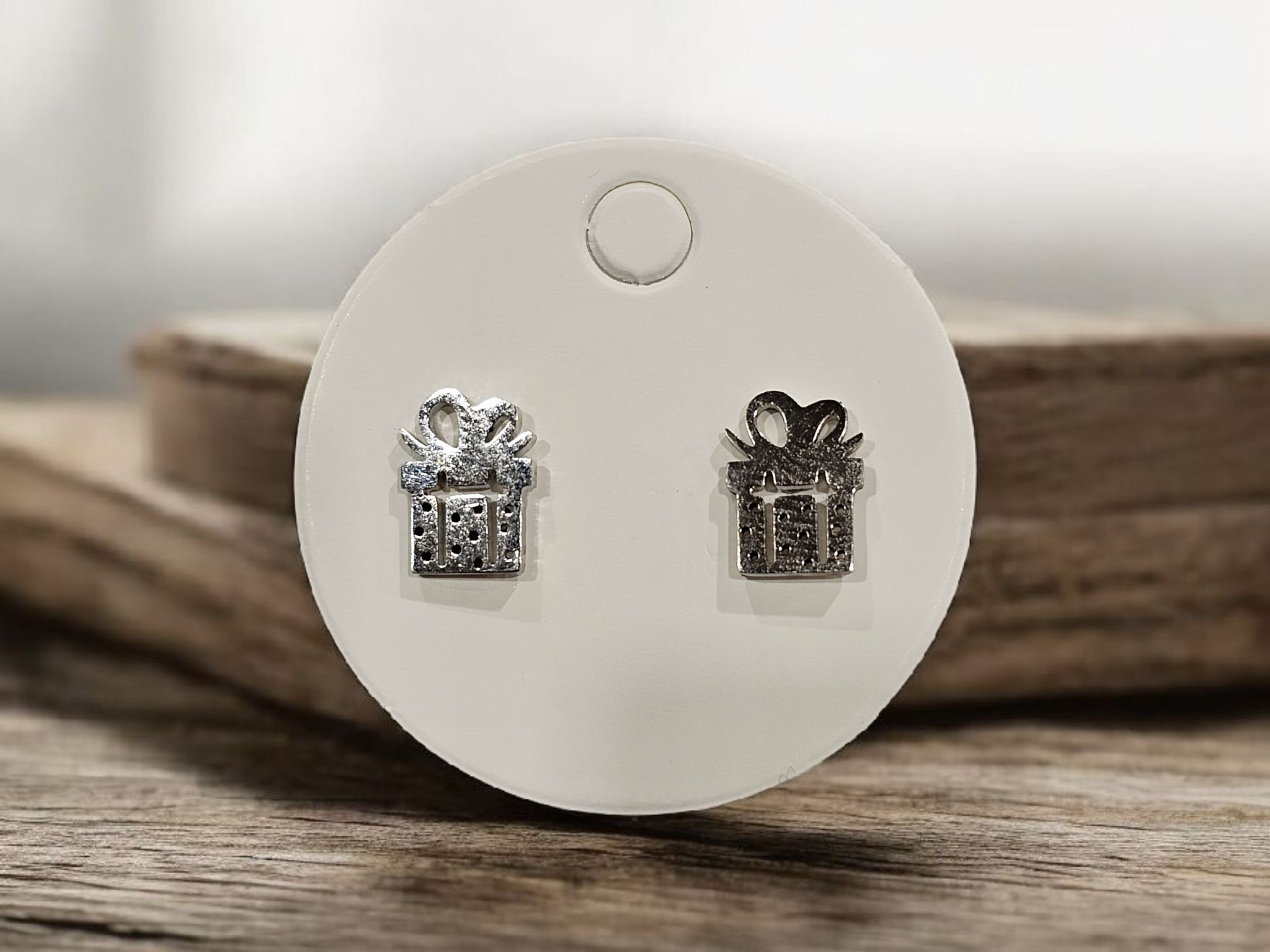 2794 Silver Present Stud Earrings