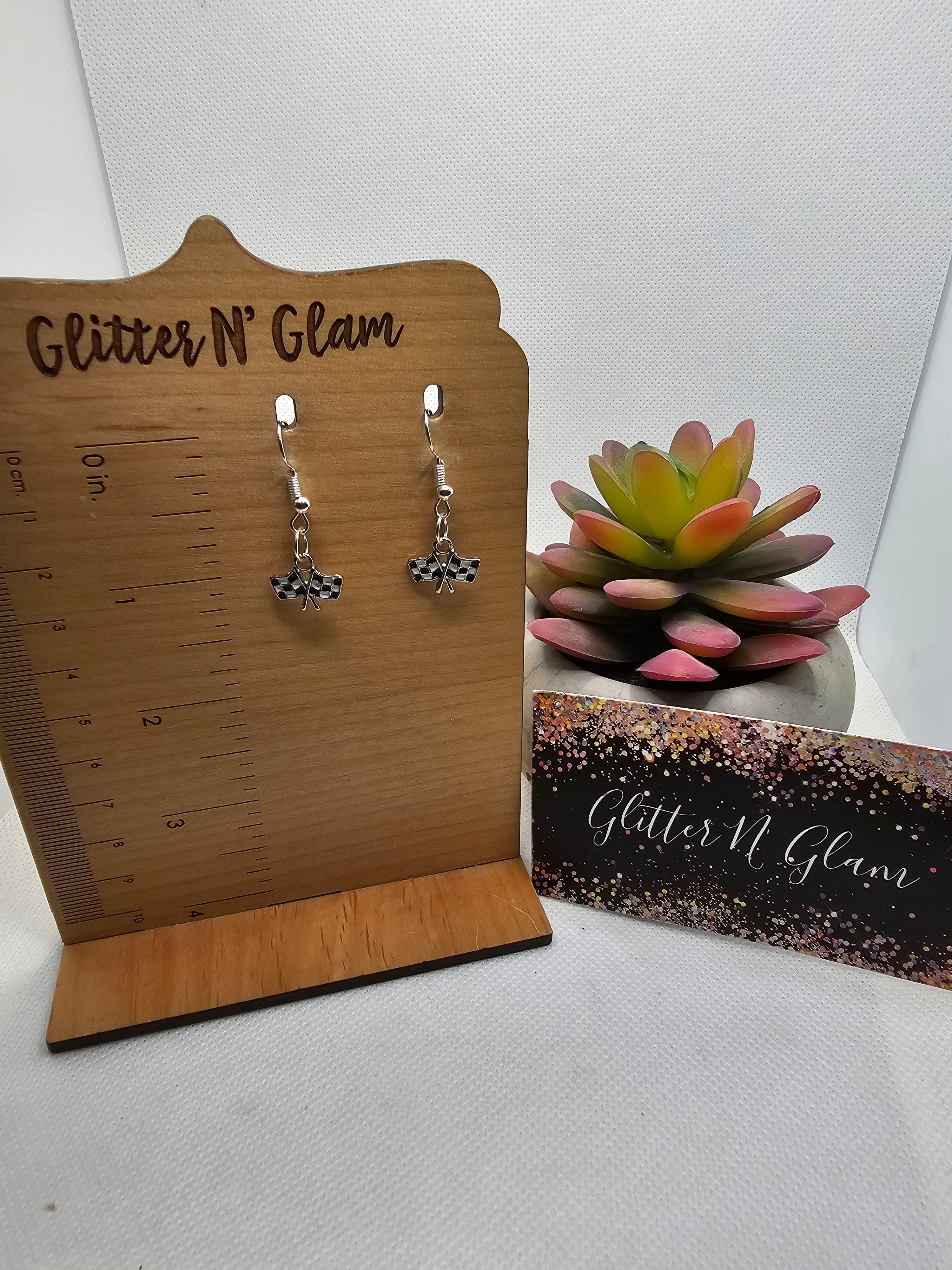 2686 Mini Checkered Flag Dangle Earrings