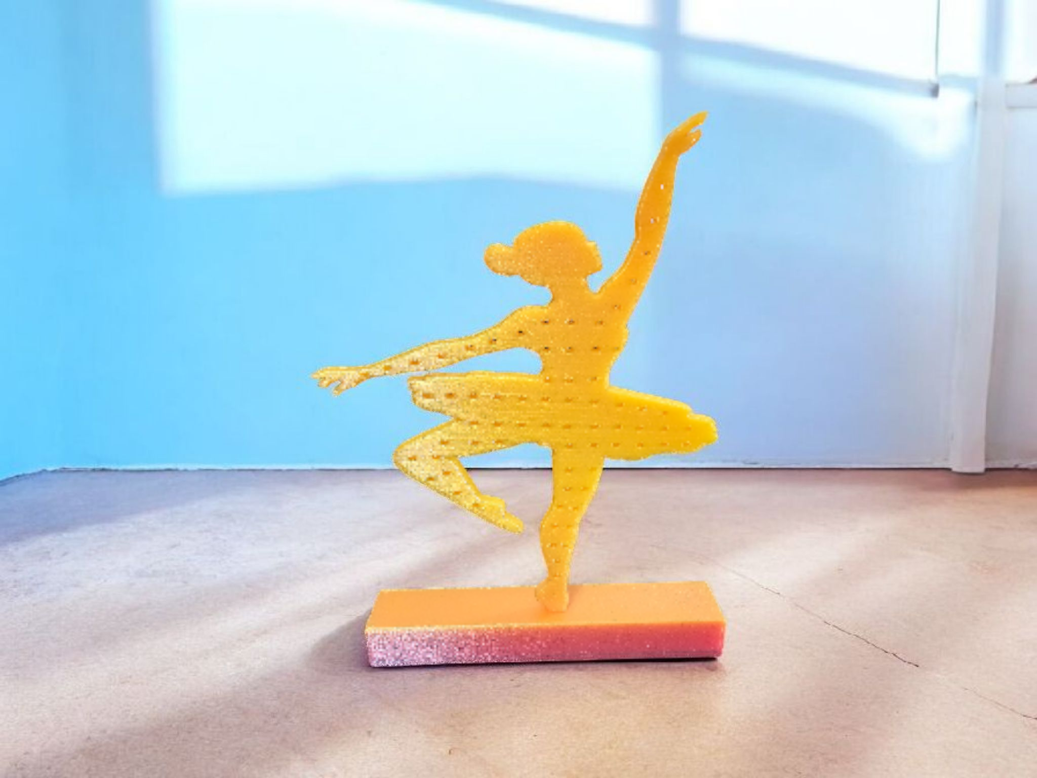 3D Ombre Ballerina Earring Holder