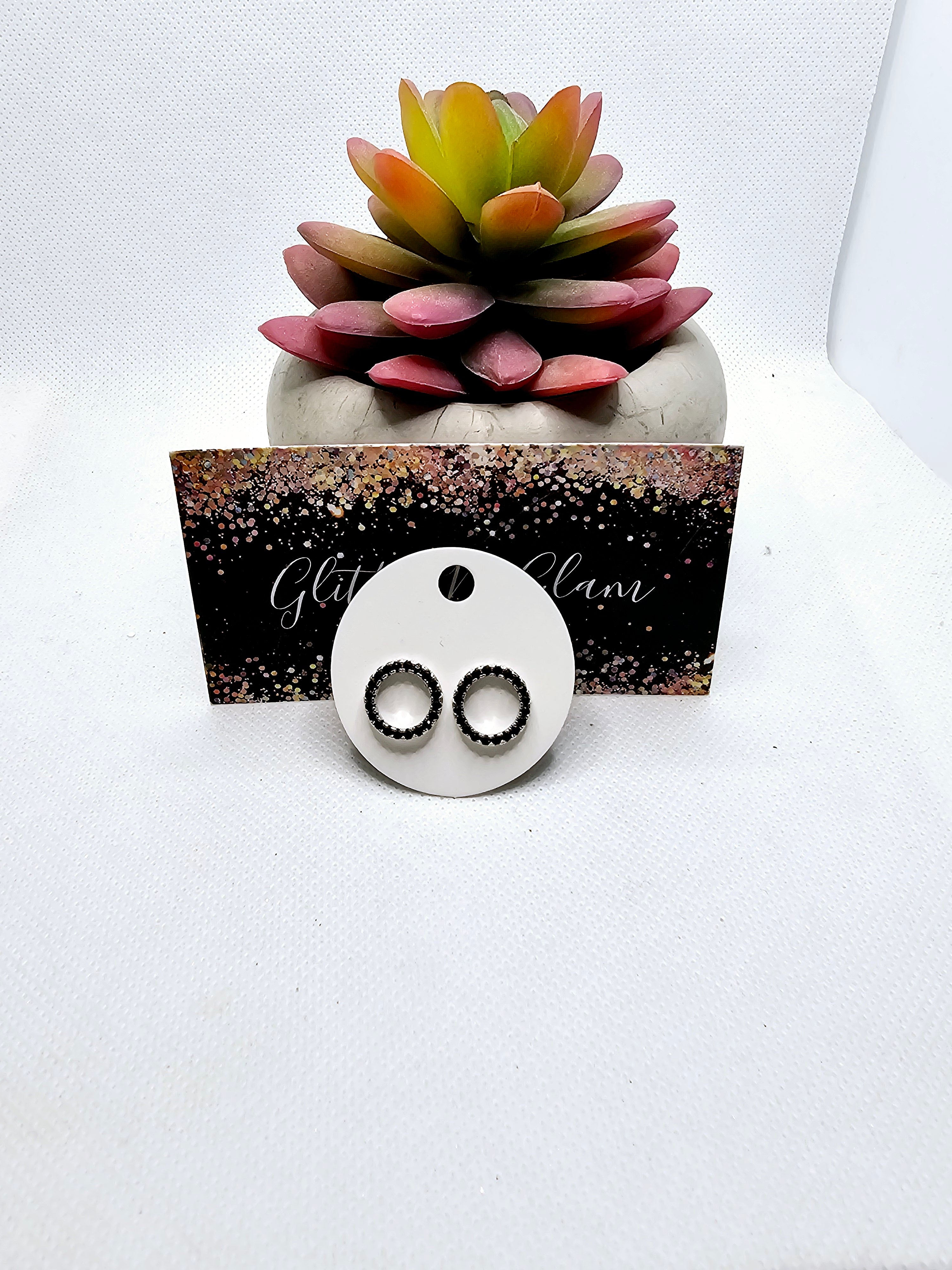 2524 Black Circle Stud Earrings